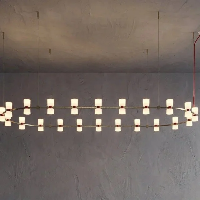 royal_chandelier_1930x800_acceso_65_11zon.jpeg