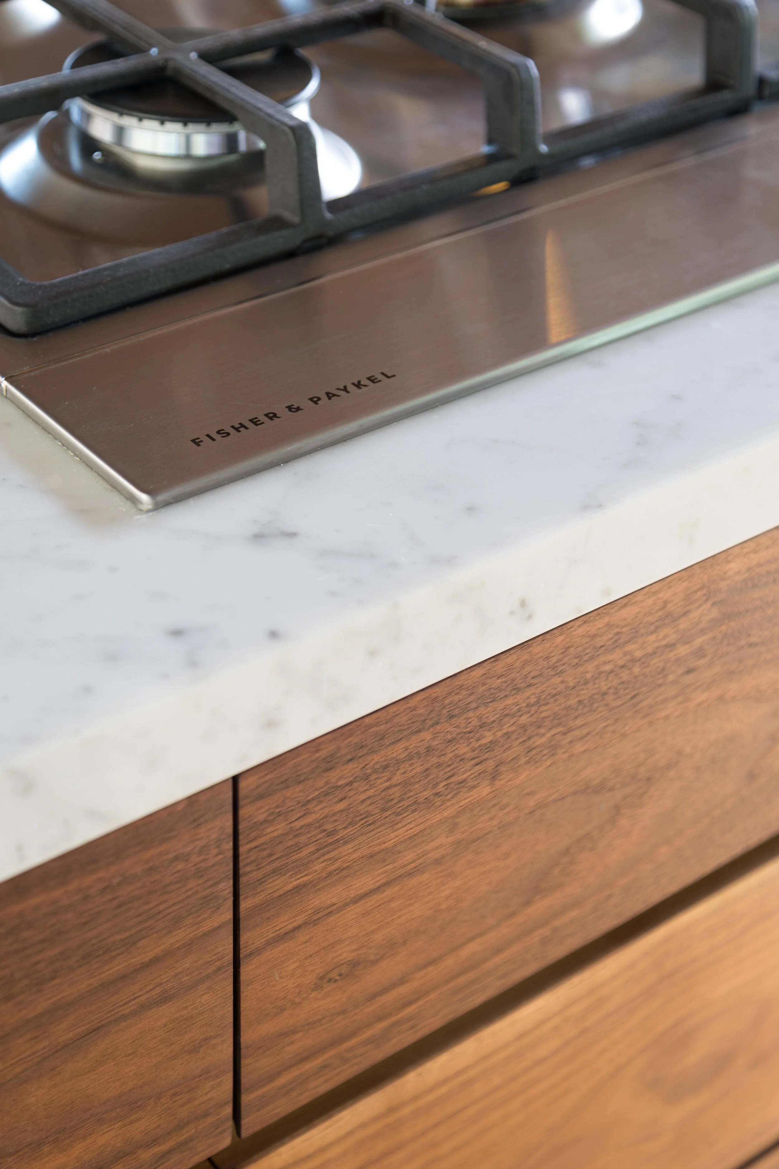 736 Glaston Pl kitchen 16.jpg