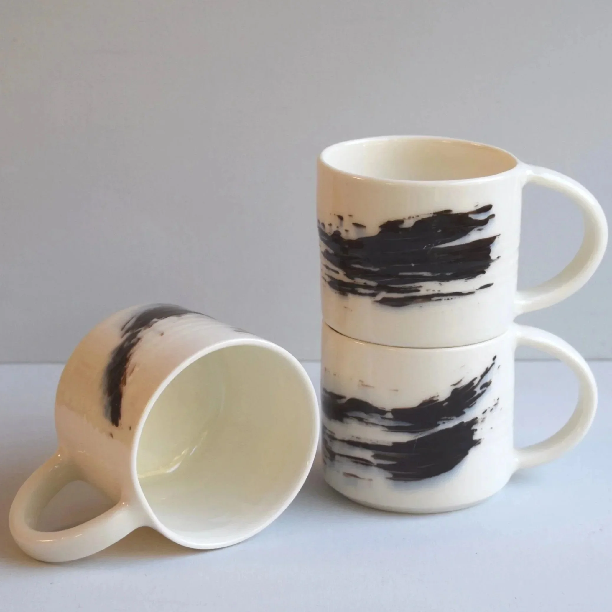 porcelain hakeme mugs