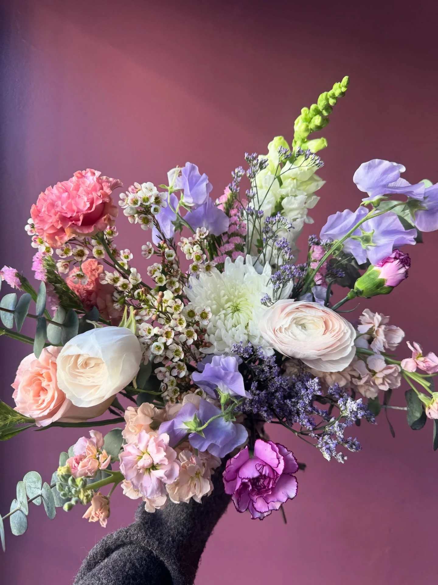 A small gesture that means everything! I&rsquo;m still swooning over this combination of blooms 💕