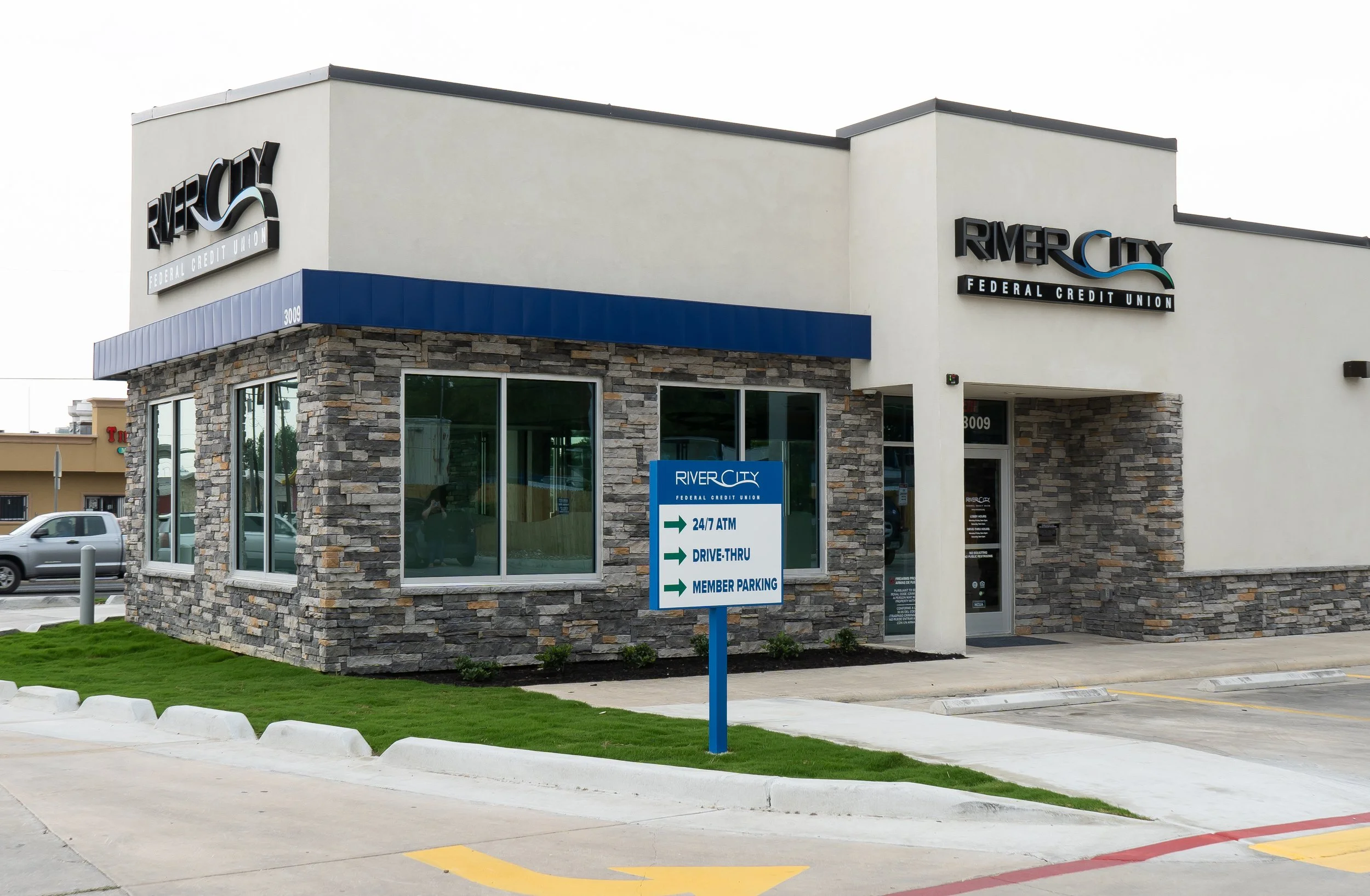 Amegy Bank Drive Thru Hours