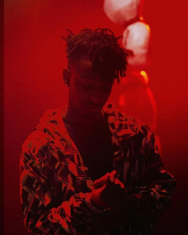 🗡 I get to post theses