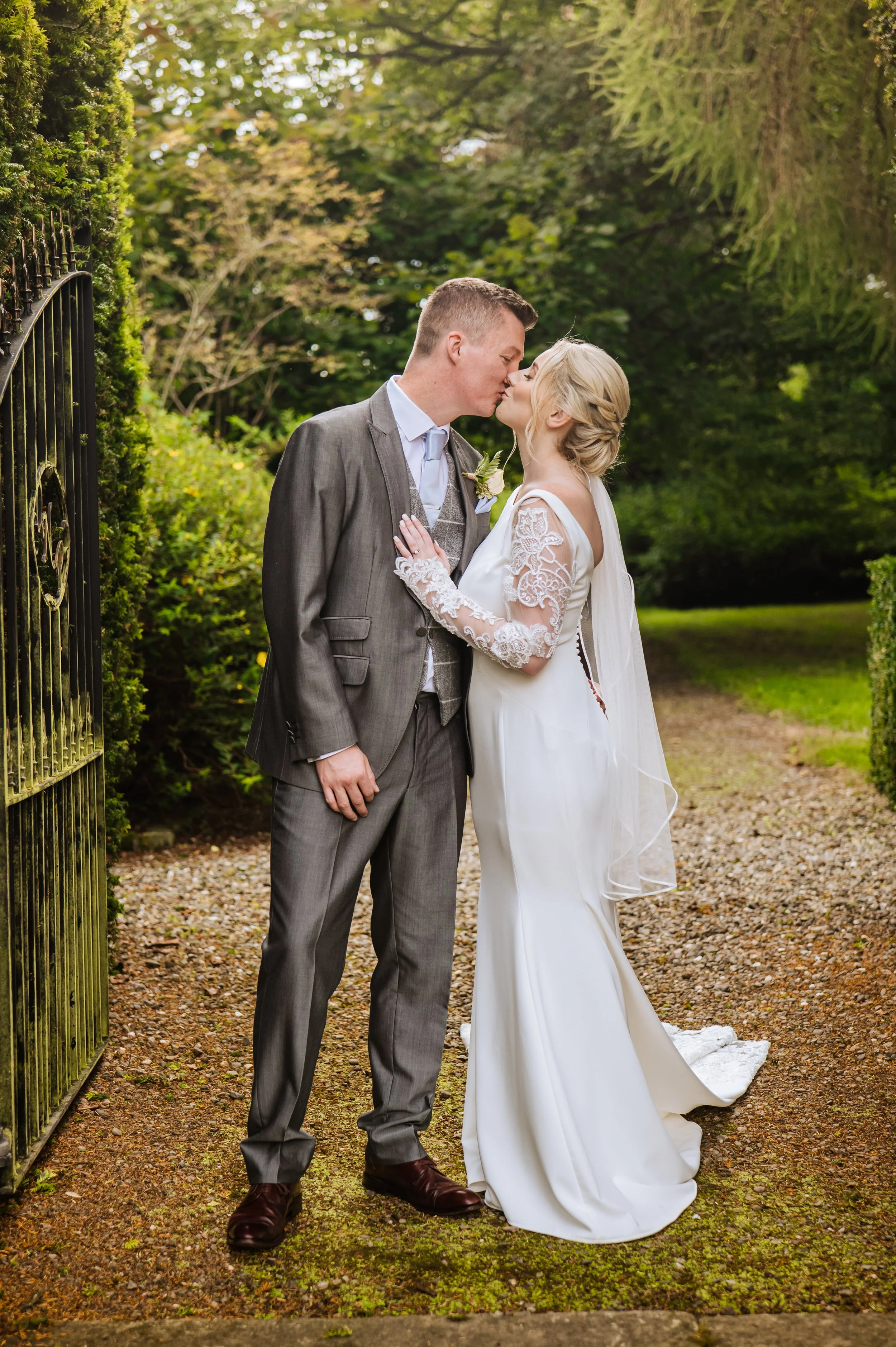 Alice&Chris_wedding23_Portraits-118.jpg