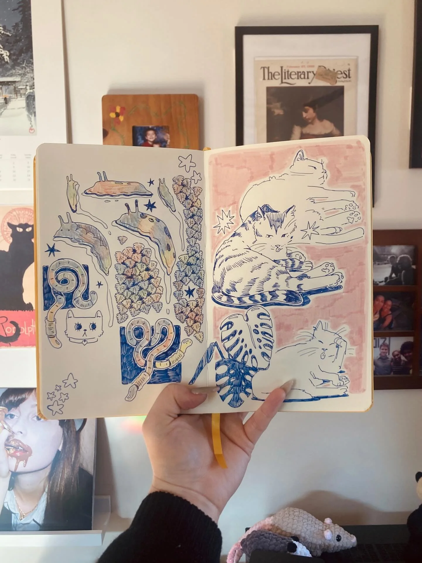 Life lately 💕

#sketchbook #sketch #illustration