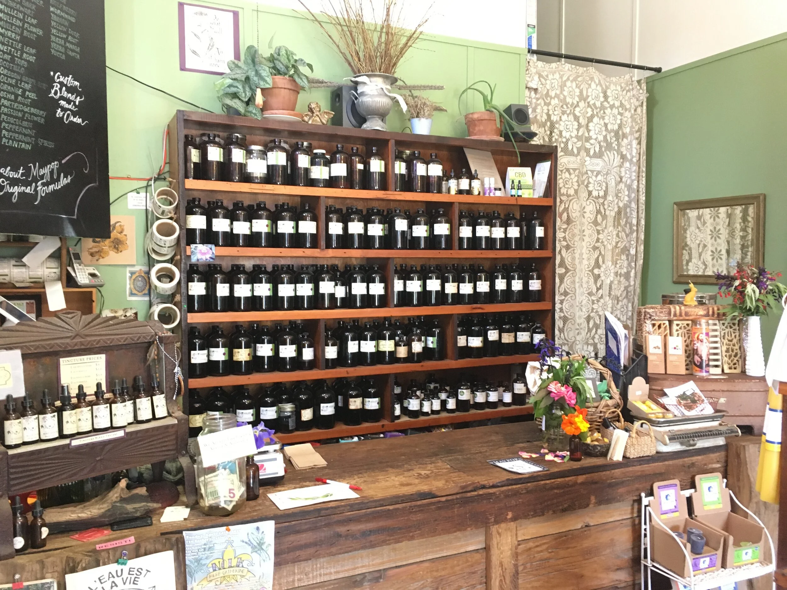 MAYPOP COMMUNITY HERB SHOP