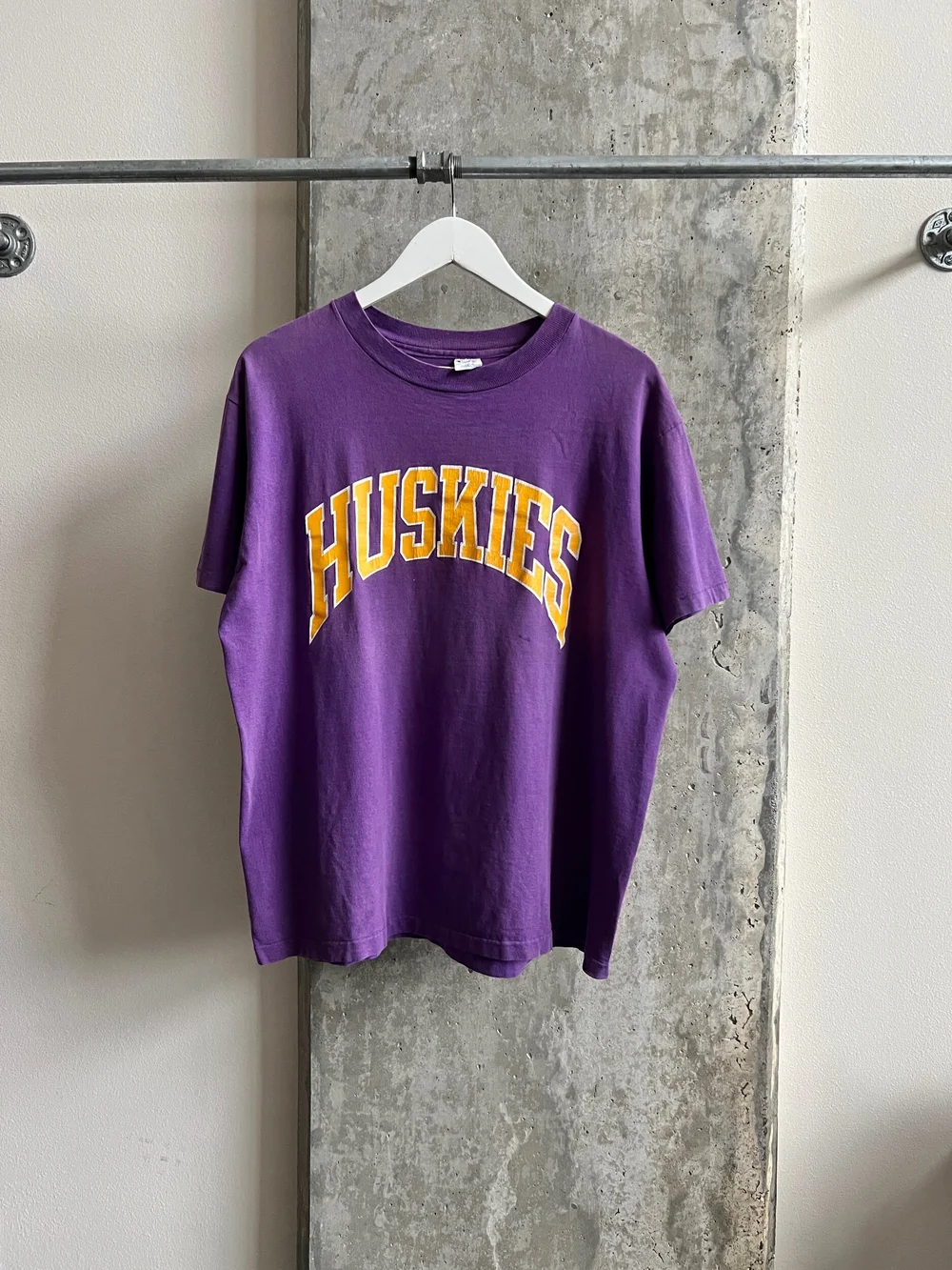 Champion HUSKIES 16 シャツ Lサイズ 古着 USA製 80s Champion HUSKIES 16 シャツ Lサイズ 古着 USA製 80s Champion