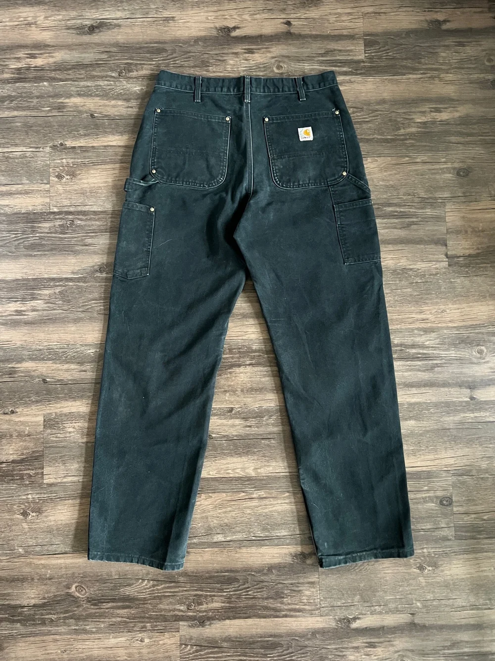 2DB6F47F-FDDA-447C-97EF-