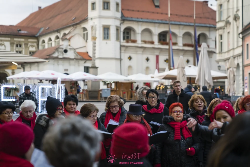 2019_12_1_Barbara_zbor_rotary_9.jpg