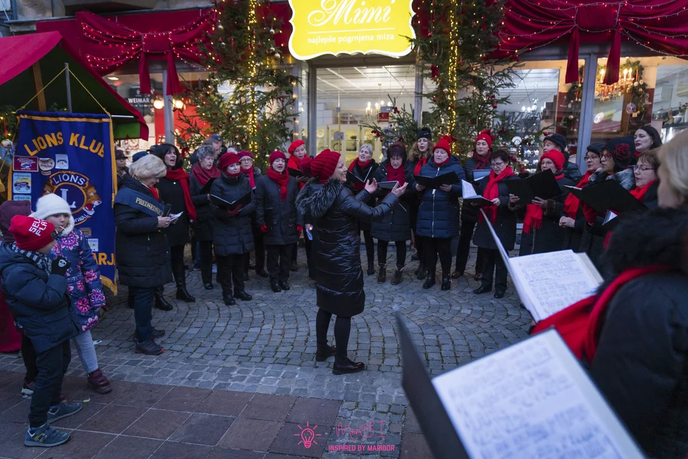 2019_12_1_Barbara_zbor_rotary_13.jpg