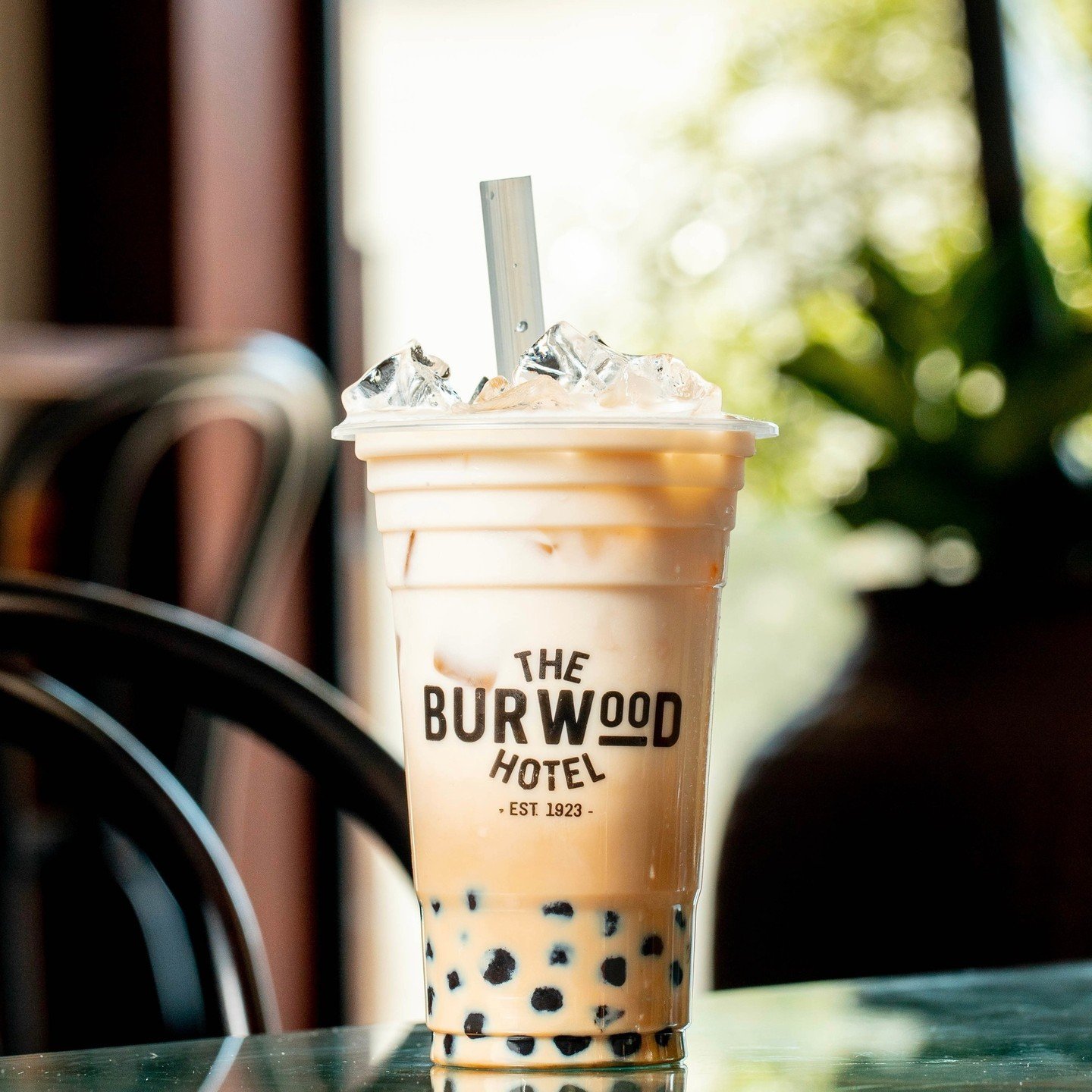 Bold espresso, creamy Baileys, and boba pearls come together for a daring delight. Dare to try  our Espresso Boba Milk Tea? 🍸☕️