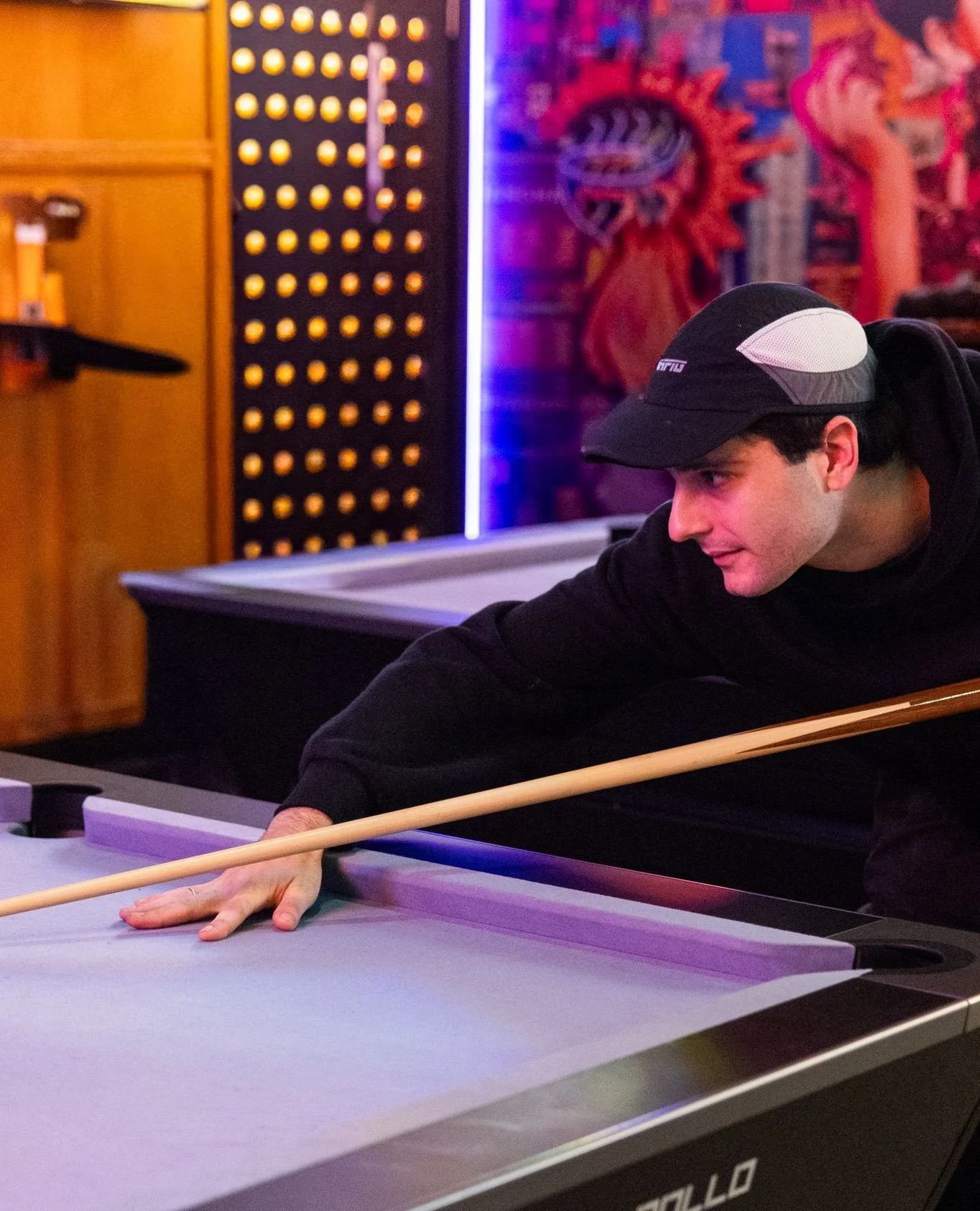 Grab your mates, line up the shot, and start the week properly at The Burwood Hotel. 🎱🍻
