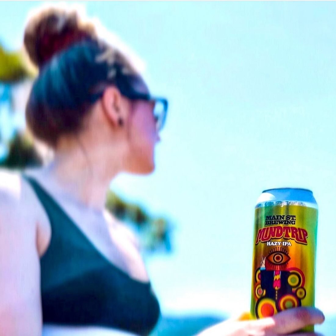 TAKE A &rsquo;TRIP

BACK ON TAP: Our Mindtrip Hazy IPA &mdash; a rich juice bomb of a beer with flavours of pineapple and lychee. Aromatic. Intense. Unapologetically hazy.

6.2% ABV / 42 IBU

📸: @thathoppygirl 

#mainstreetbeer #beerstagram #bccraft