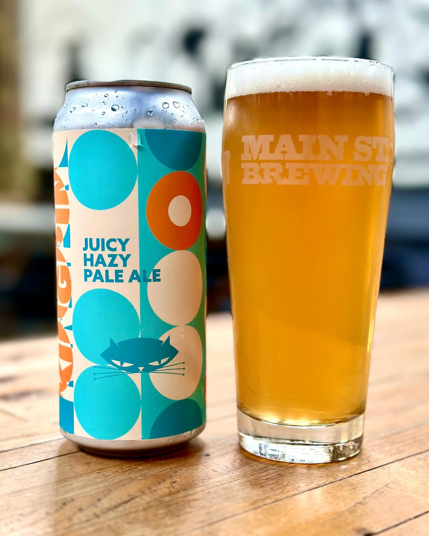 THE KING IS DEAD. LONG LIVE THE KING!

Our flagship Kingpin Hazy Pale Ale. All new look. Same great taste. Coming your way soon.

Always available on tap in our tasting room, to go in 355-mL six packs and 473-mL singles and four-packs from our retail