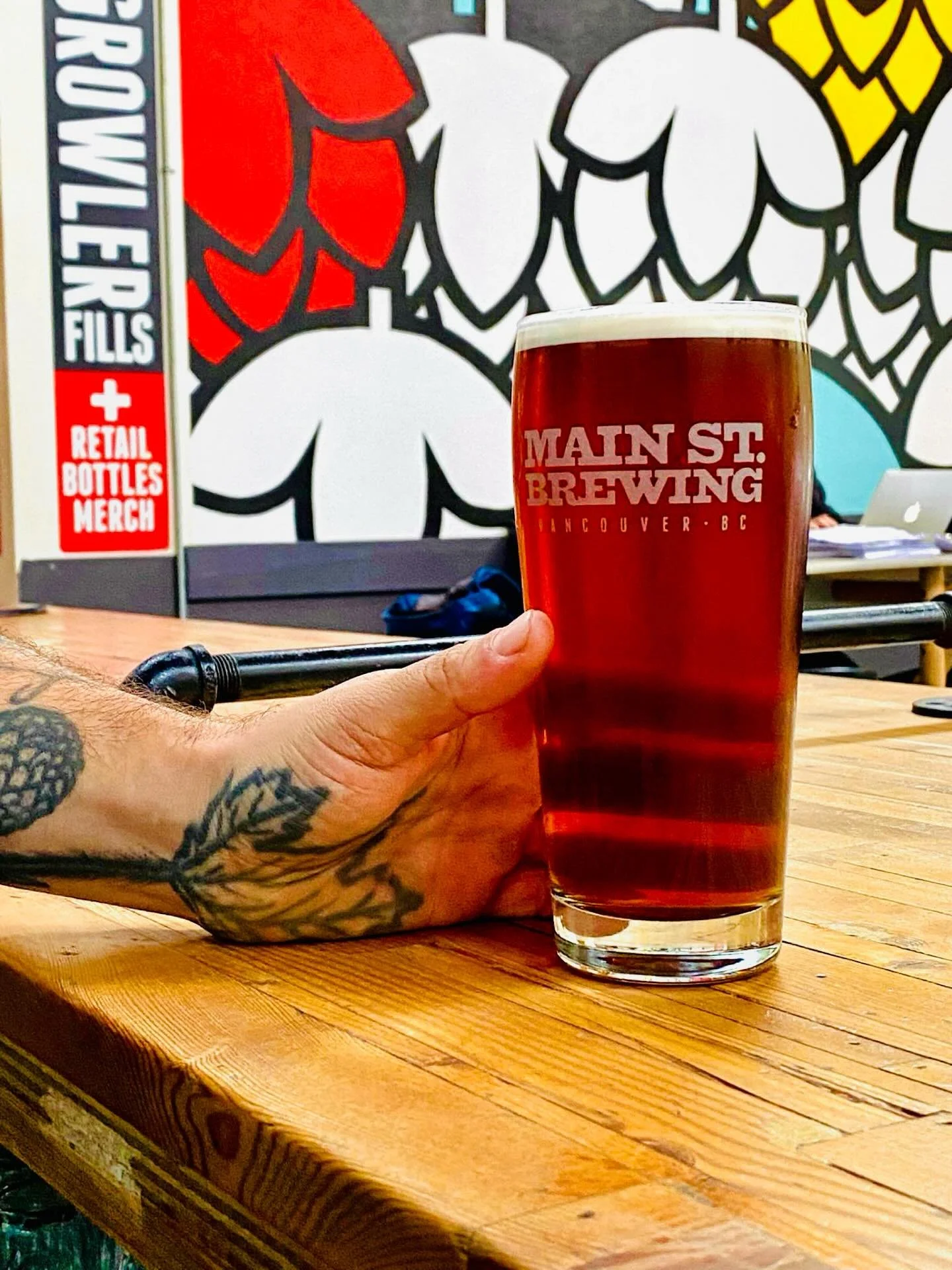 WE GOTTA HAND IT TO YA
You never let Mondays get you down.
Because we kick off every ever-lovin’ week with ALL-DAY, ALL-NIGHT HOPPY HOUR MONDAY!
From noon to close, get your hands on 16oz sleeves of six-buck Premium Pilsners, Naked Fox IPAs,