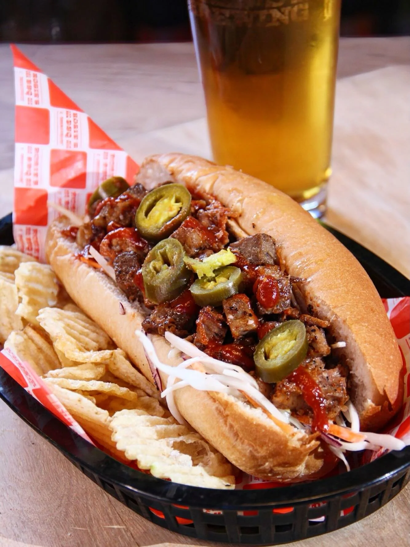 JALAPE&Ntilde;O BUSINESS

Spice things up with a freshly poured pint and one of these brand-new features on the menu from our friends @rosiesbbqsmokehouse :

𝗖𝗛𝗢𝗣𝗣𝗘𝗗 𝗕𝗥𝗜𝗦𝗞𝗘𝗧 𝗦𝗔𝗡𝗗𝗪𝗜𝗖𝗛
@63acres 𝘀𝗺𝗼𝗸𝗲𝗱 𝗯𝗿𝗶𝘀𝗸𝗲𝘁 𝘁𝗼𝗽𝗽