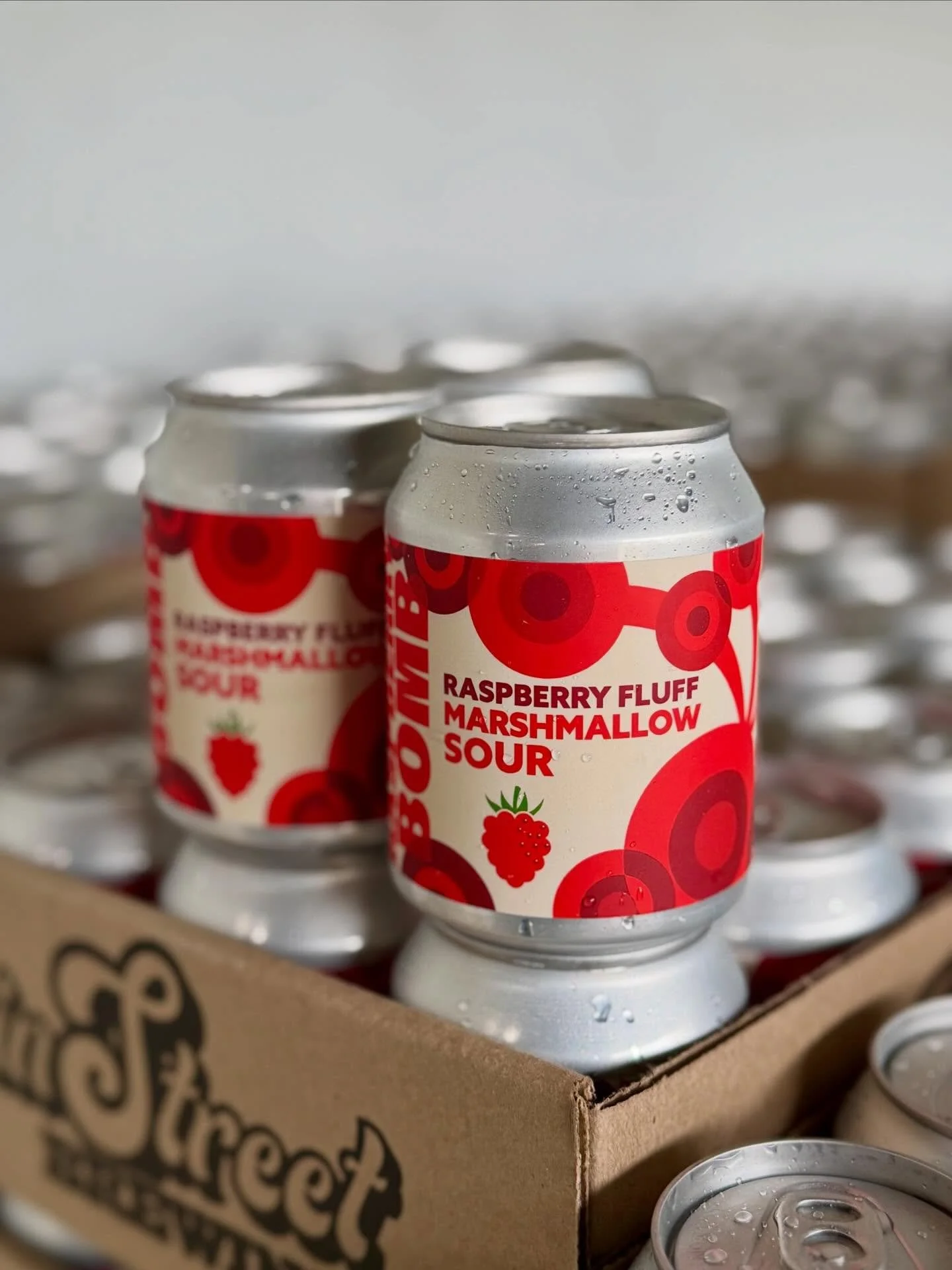 TART &rsquo;N&rsquo; TINY

For all you &lsquo;size matters&rsquo; proponents, may we humbly submit this power-packed li&rsquo;l punch to the pucker: our ALL-NEW, ALL-TASTIER, but ALL-SAME-SIZE-AS-LAST-YEAR Raspberry Fluff Marshmallow Sour!

This 250-