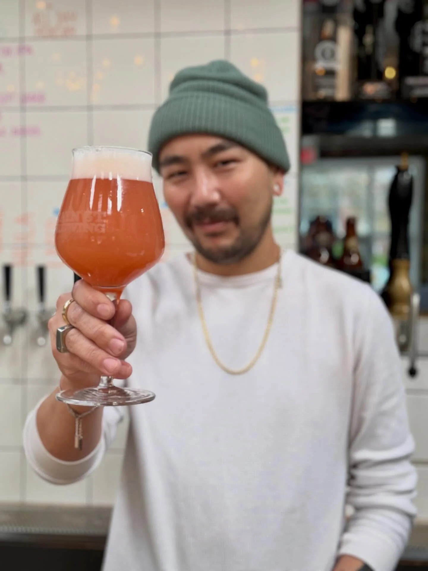 HULA COMIN&rsquo; IN HOT

And ice cold.

NOW BACK ON TAP: Our HULA HULA Pink Guava Passionfruit Sour!

You can also find this sherbety summer slammer in cans at better @bcliquorstores and private outlets through the spring and summer.

#mainstreetbee