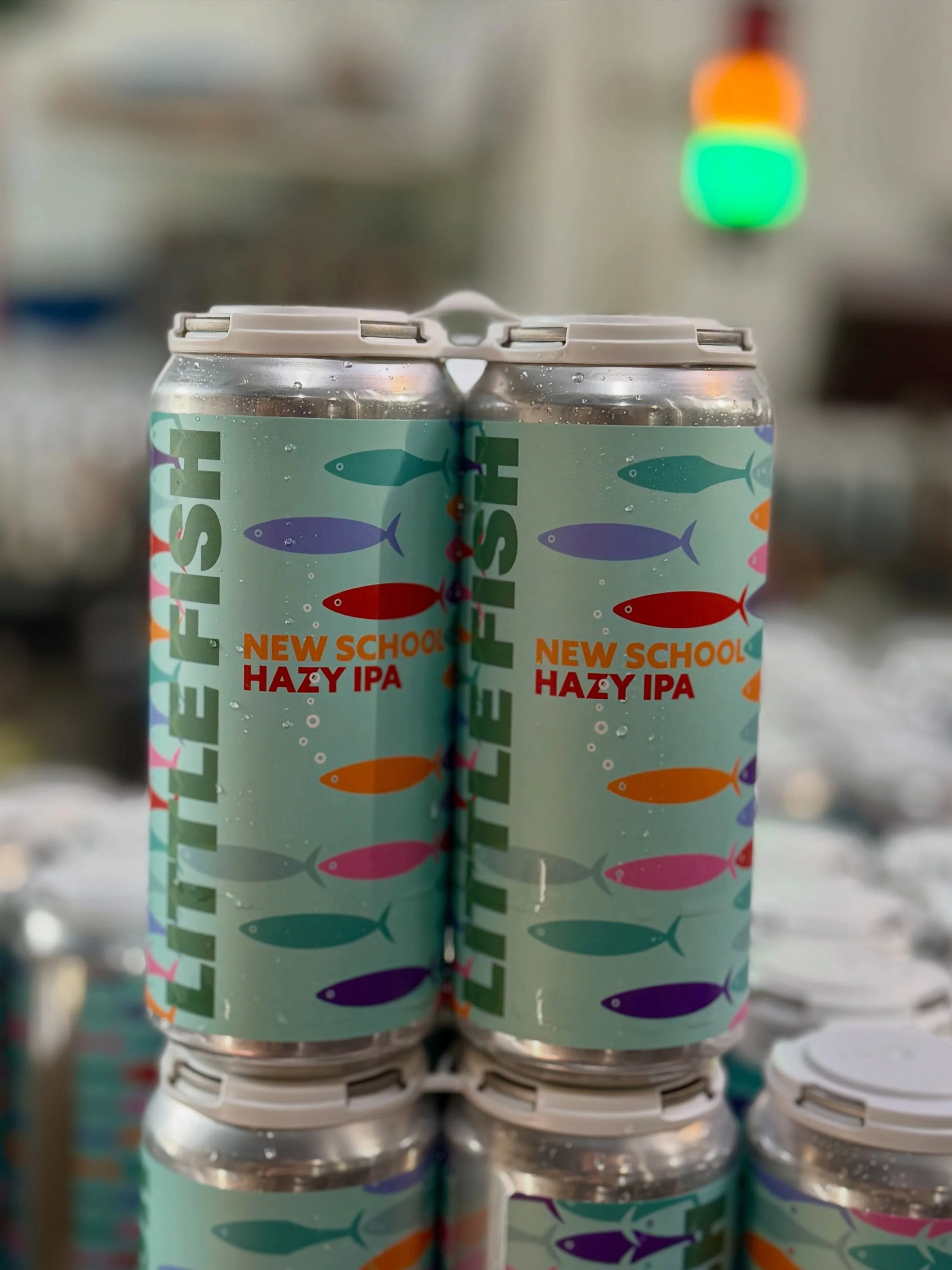 DARLING IT&rsquo;S BETTER DOWN WHERE IT&rsquo;S WETTER

Take it from me.

Our LITTLE FISH New School Hazy IPA is BACK in the Main St. fridges!

This Little Fish with BIG tropical flavours takes its name from a rich blend of hop products led by @segal
