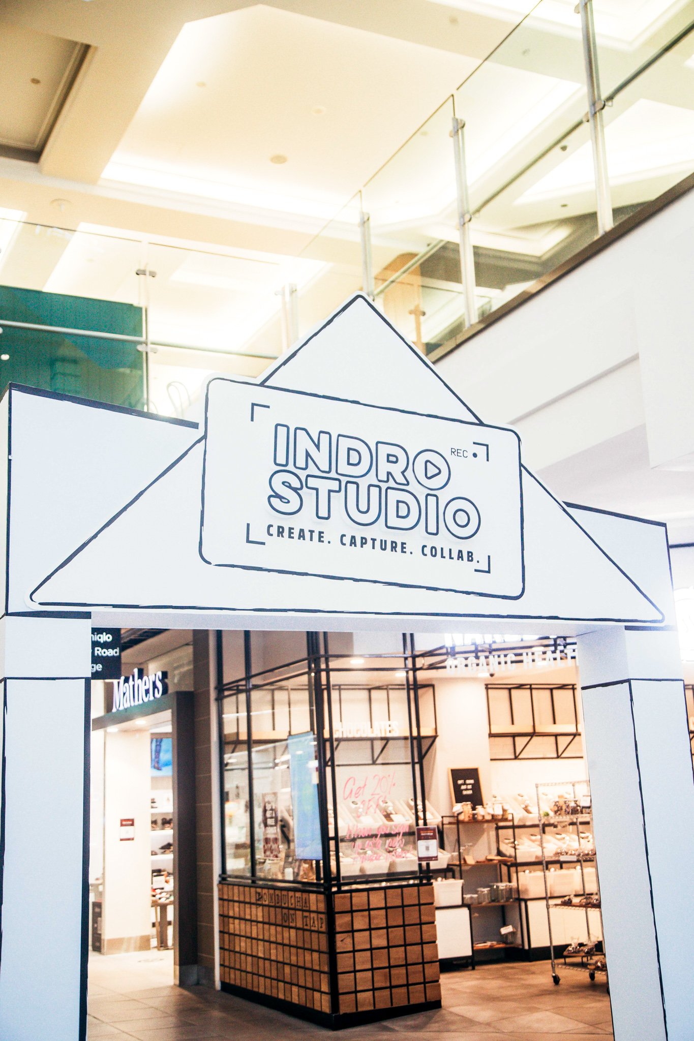 indro studio 3.jpg