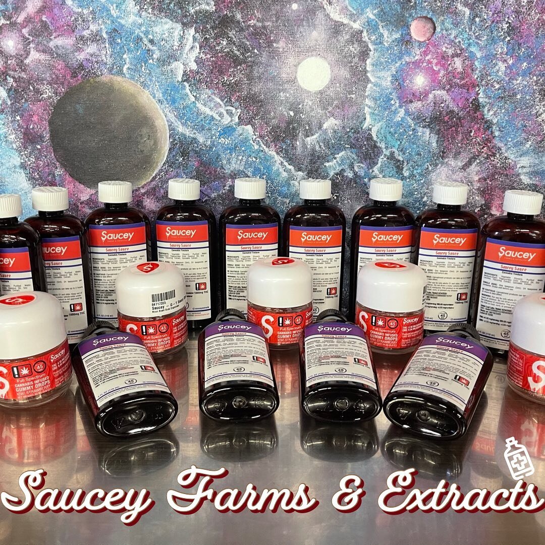 @sauceyextracts bringing the heat with these edible additions to the shop! Full spectrum cannabis tincture (1000mg) in Orange, Cherry and Grape flavors; and an Oregon Exclusive Kiwi-Strawberry full-spectrum cannabis gummy drops. 
Delicious edibles pa