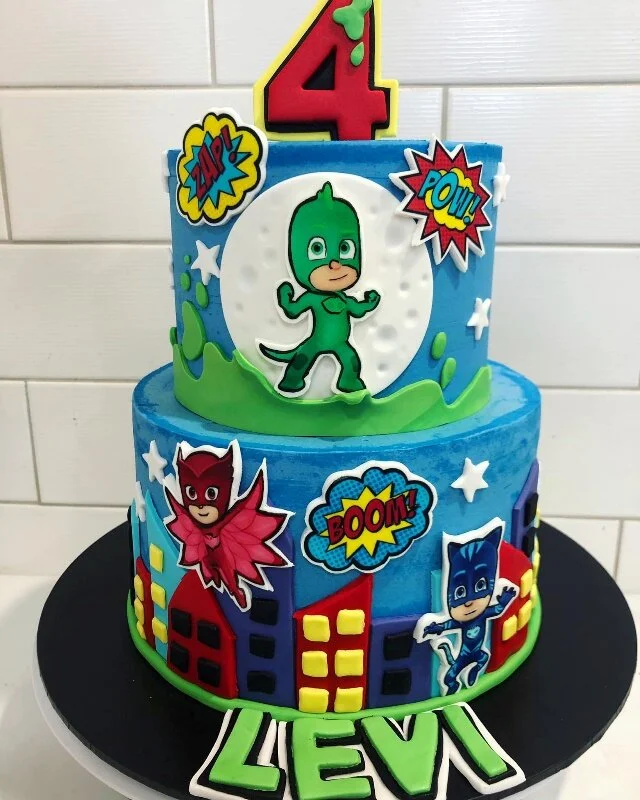 SEMI NAKED TWO-TIERED CAKE.