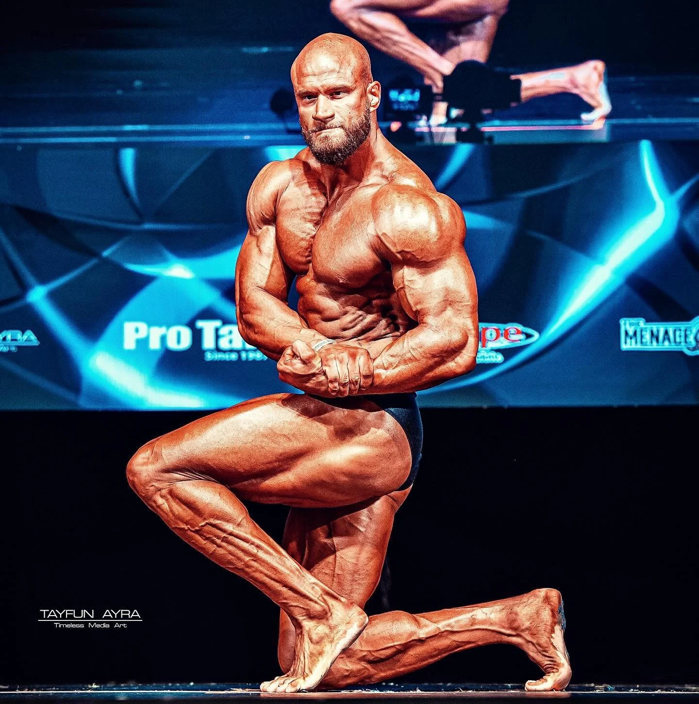 🏅2023 NPC Dennis James Classics / Germany 🇩🇪

📈Classic Physique Class D (over 182.9cm)

🧭Offical weight: 116kg
📐Offical height: 198cm

#competition 
#classicphysique 
#hungry
#division 
#frankfurt