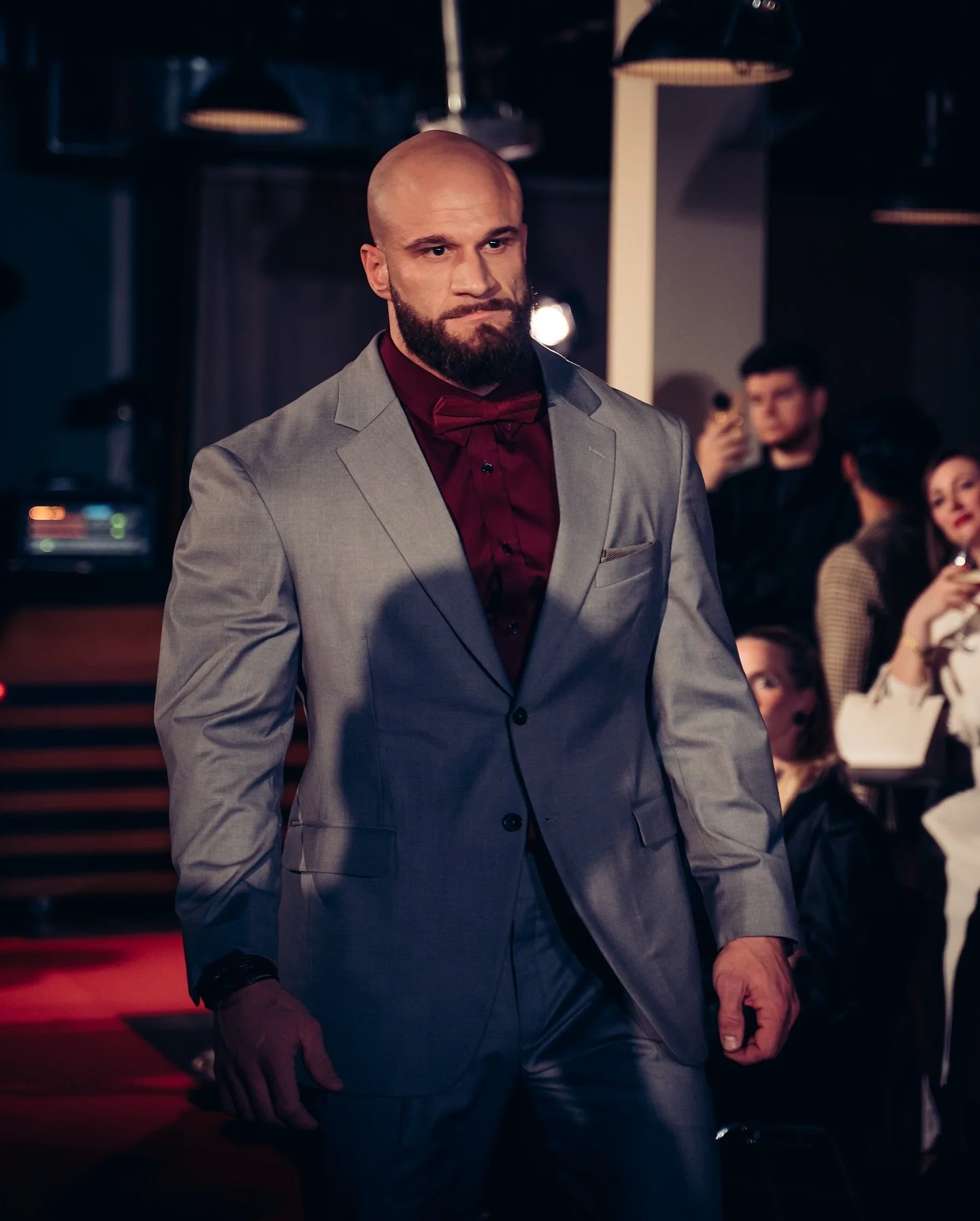 Die &bdquo;Macher&ldquo; entscheiden nicht &uuml;ber ihre Zukunft, sie entscheiden &uuml;ber ihre Gewohnheiten - und diese bestimmen ihre Zukunft. 🛠️ 
____________________________________
> Get the hell out of your comfort zone. < 
___________