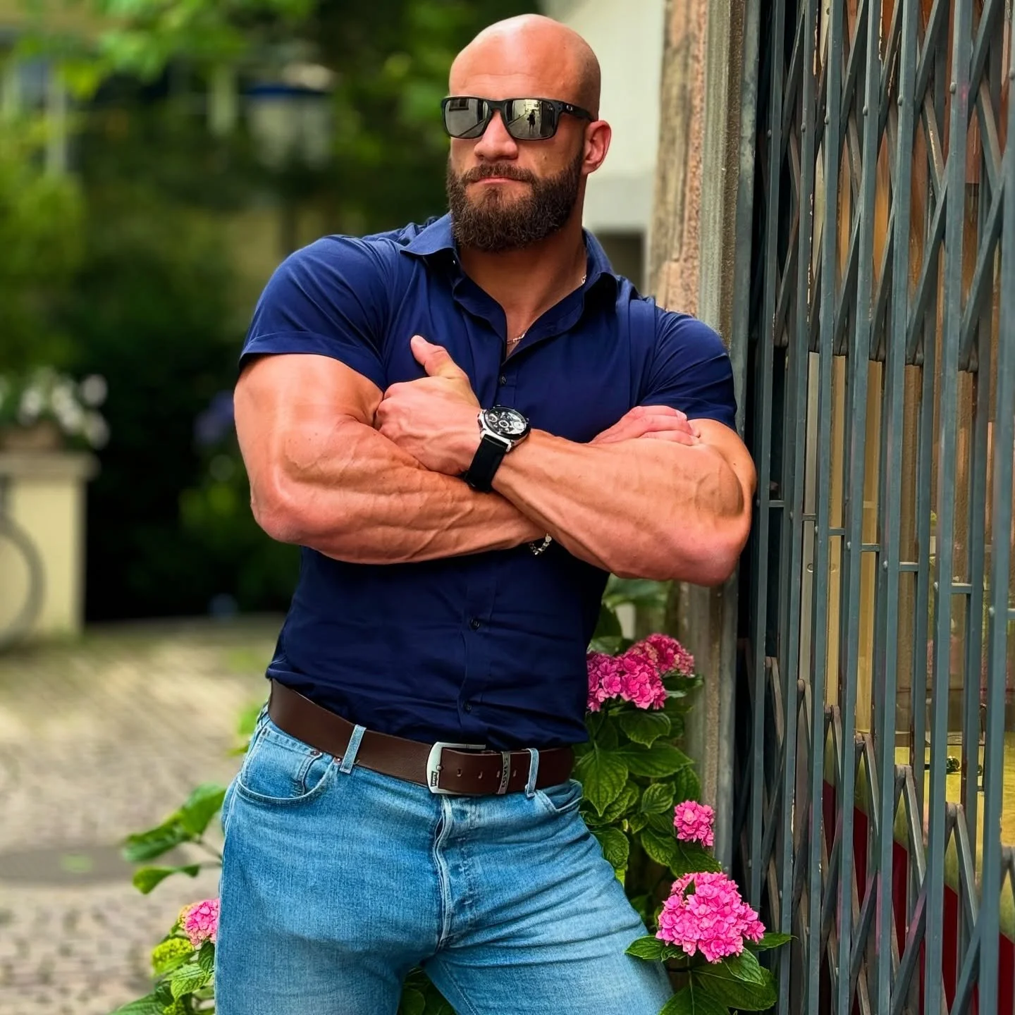 Aussergew&ouml;hnliche W&uuml;nsche, sportliche oder spezielle Figur, Hochzeit? Alles kein Problem f&uuml;r Sunita Suits in Z&uuml;rich! 
▪️↘️▪️↘️▪️⬇️▪️↙️▪️↙️▪️
👔 @sunitasuits 
👔@sunitasuits_zurich