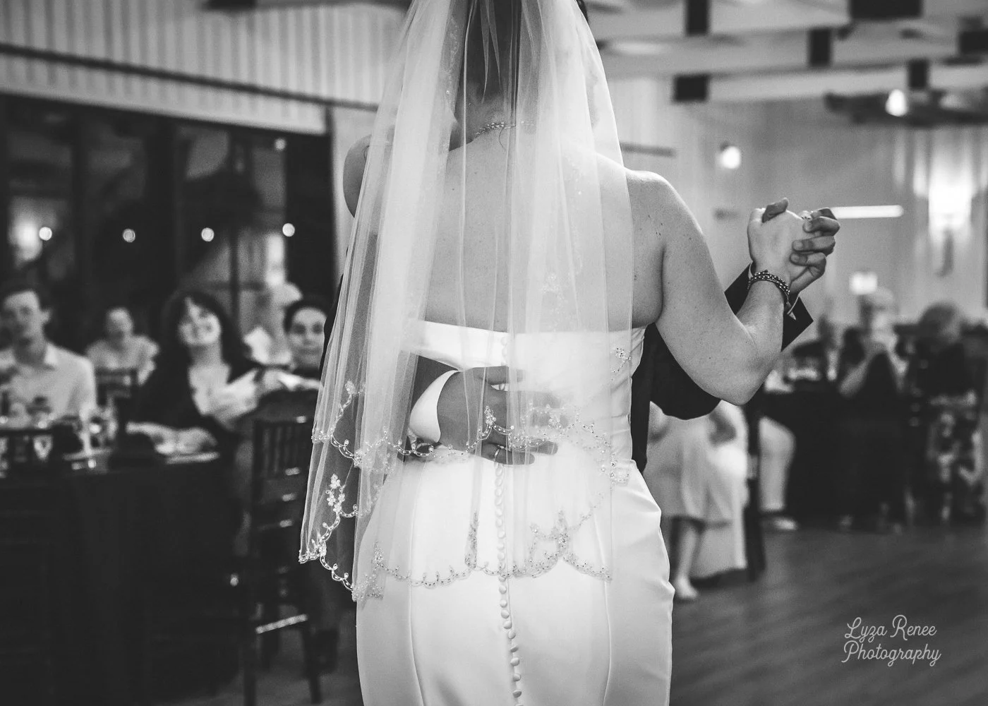 DSC08875-3Katie & Fraser-2.jpg