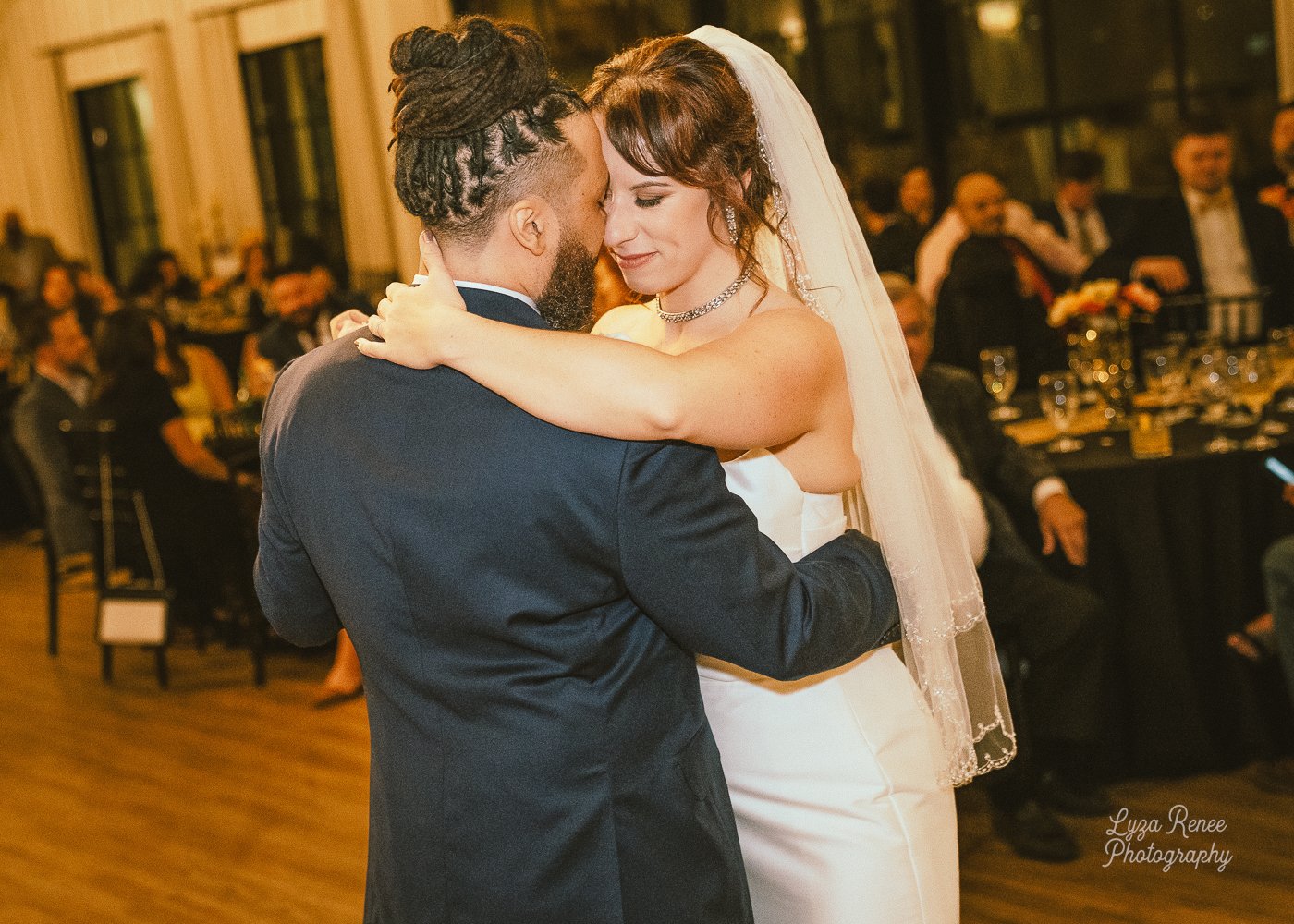 Copy of DSC08844-3Katie & Fraser.jpg