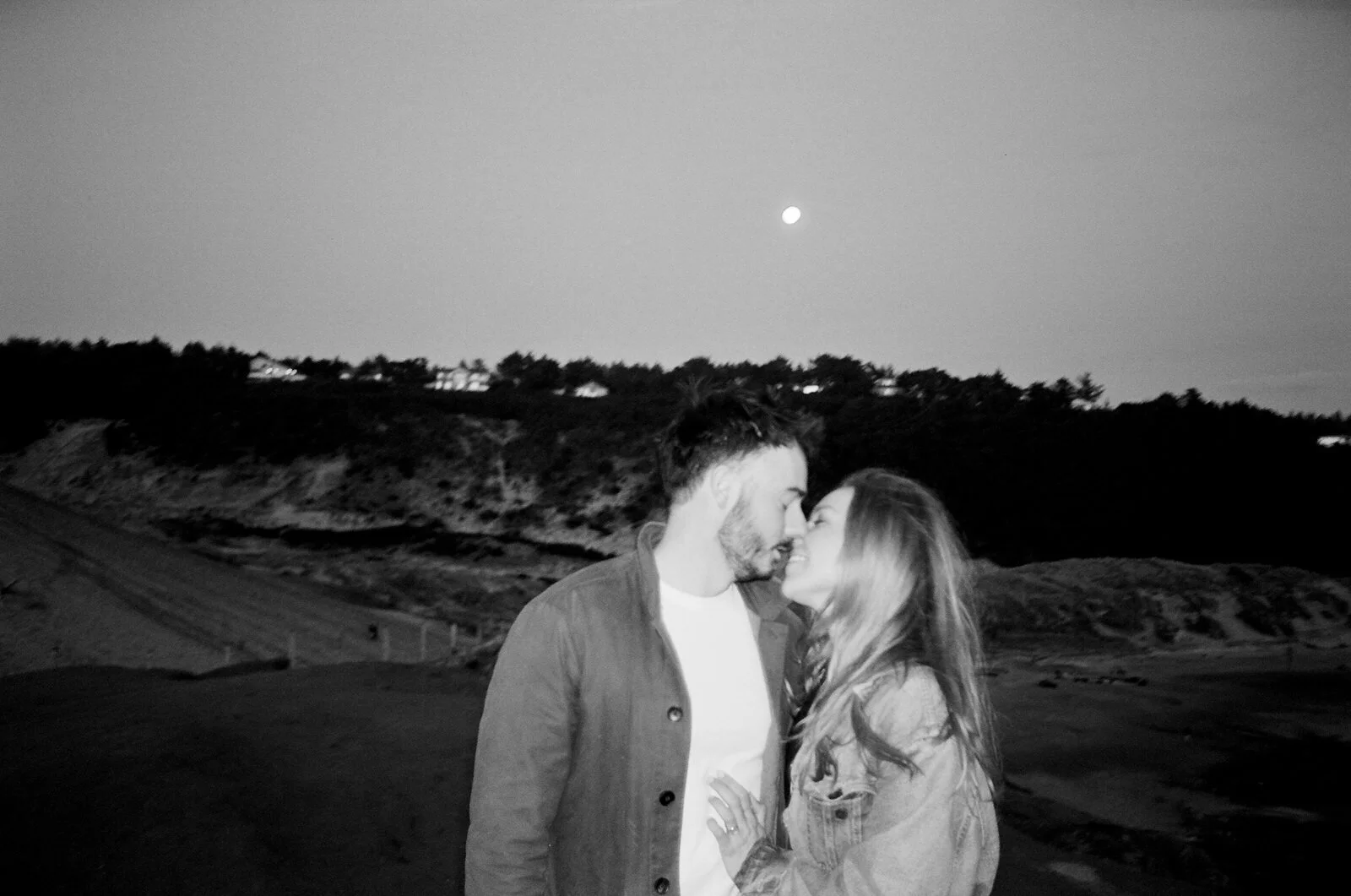 cape-kiwanda-engagement-photos-1011.JPG