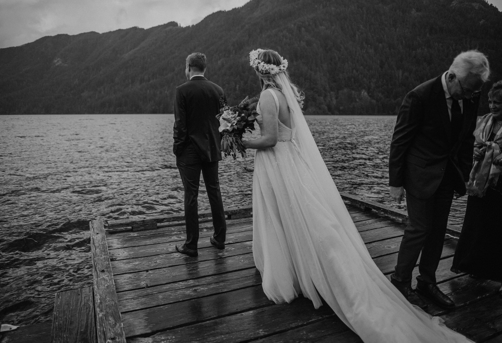 lake-crescent-lodge-wedding-1067.JPG