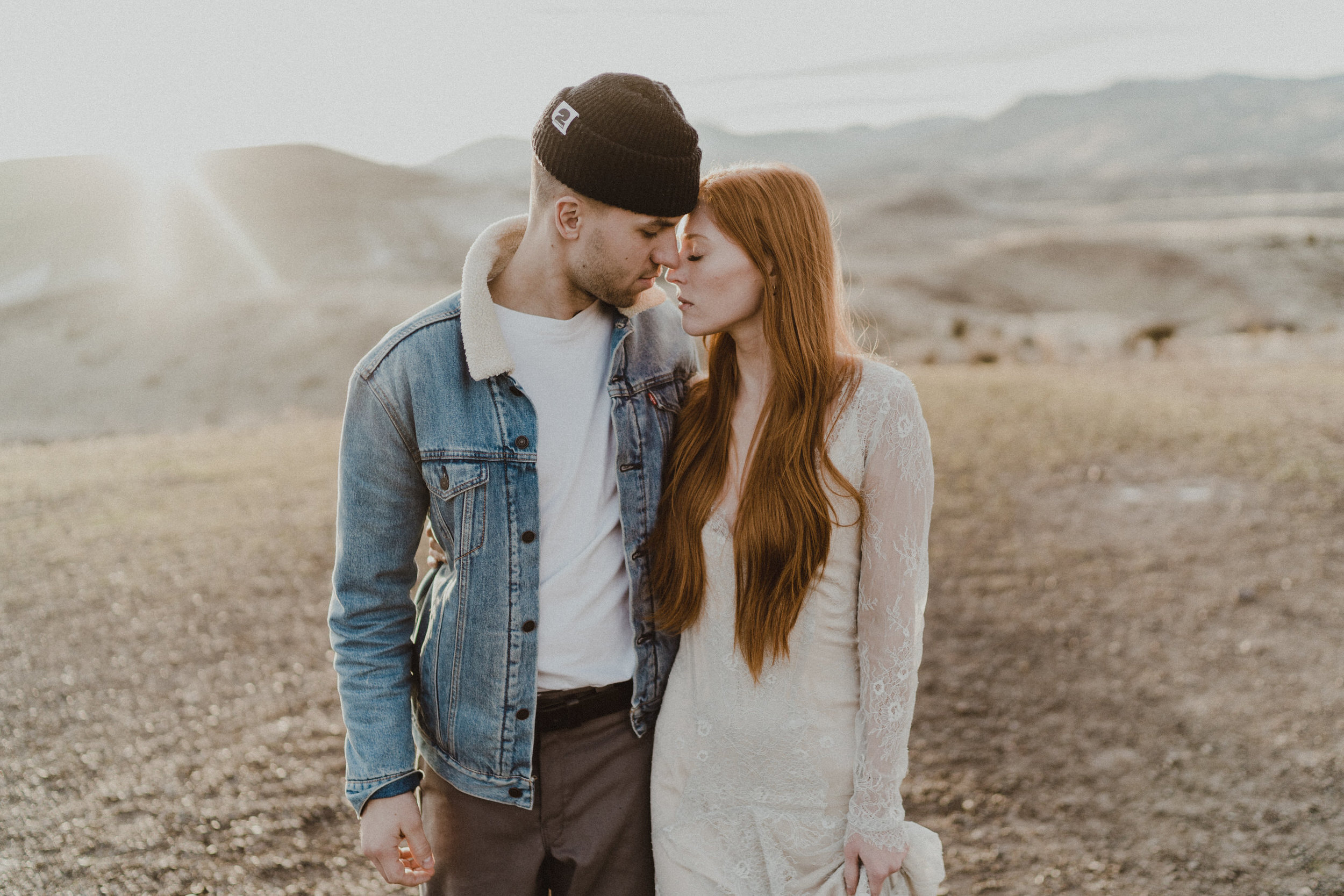 painted hills engagement photos