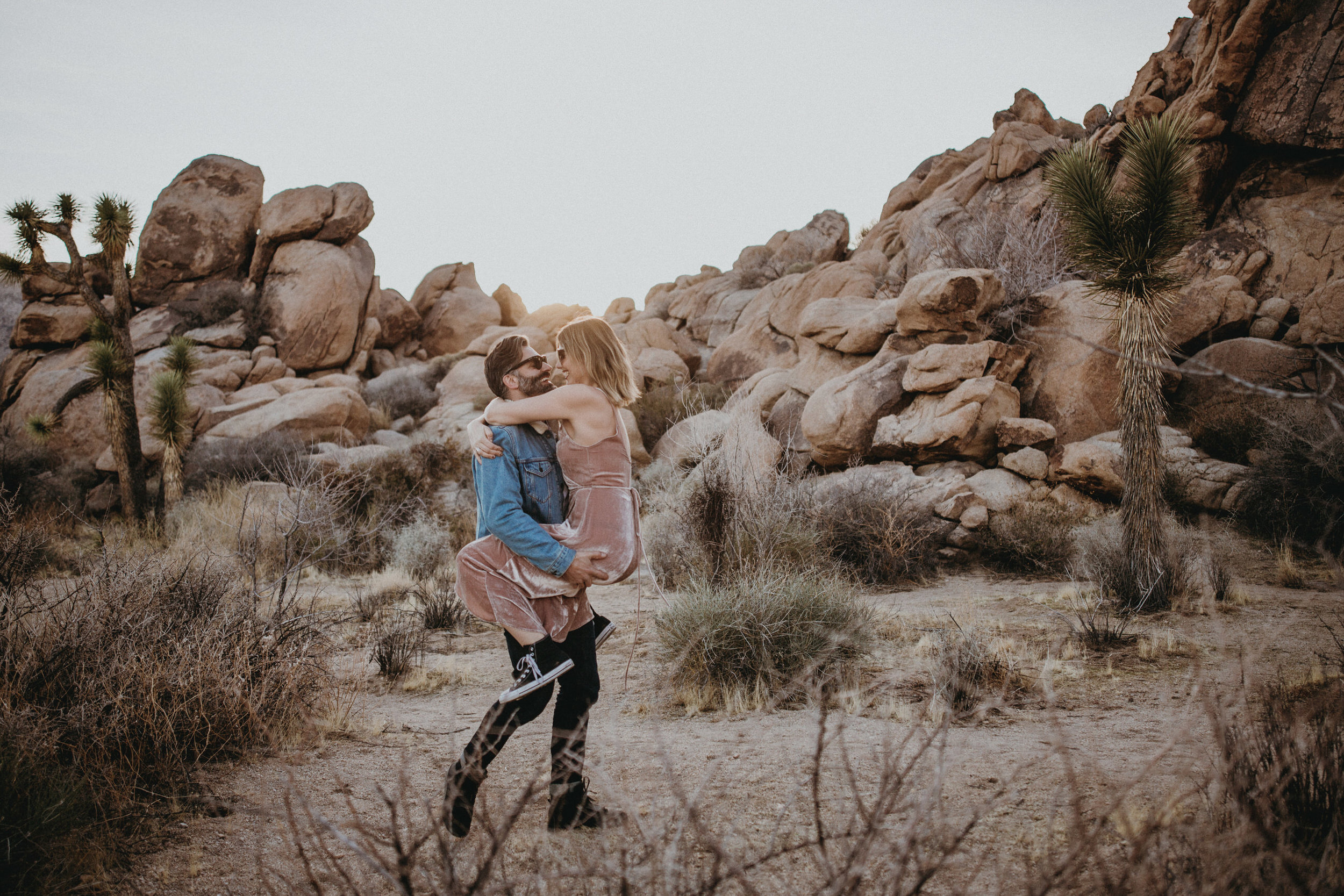 engagement photos at joshua tree