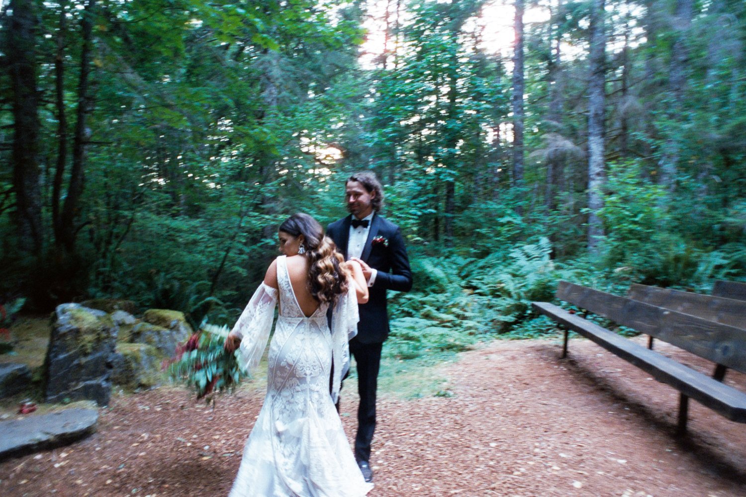 copper-creek-inn-wedding-film-32925.JPG