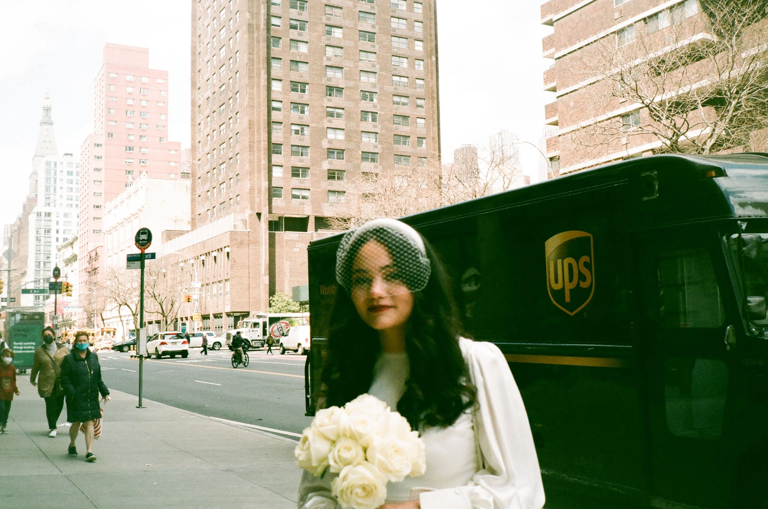 35mm-nyc-elopement-25354.JPG