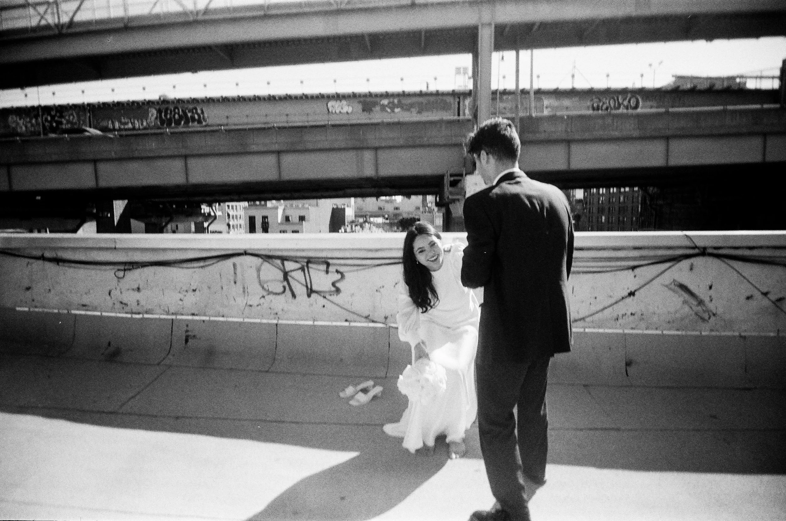 35mm-nyc-elopement-25369.JPG