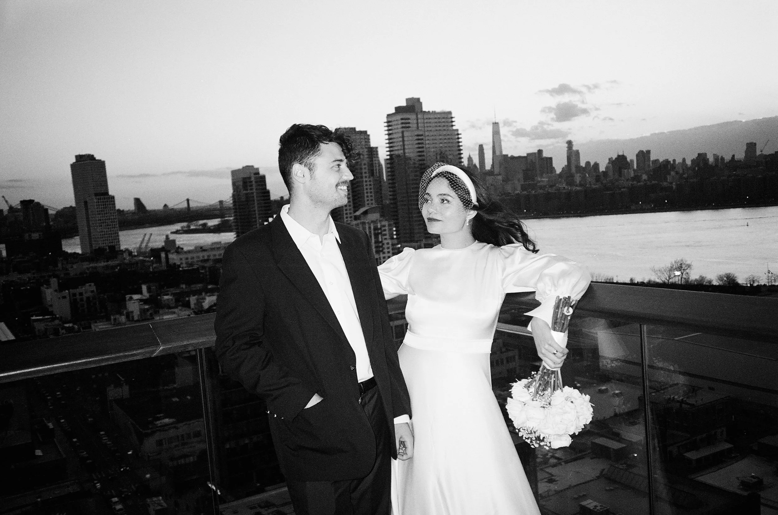 35mm-nyc-elopement-25297.JPG