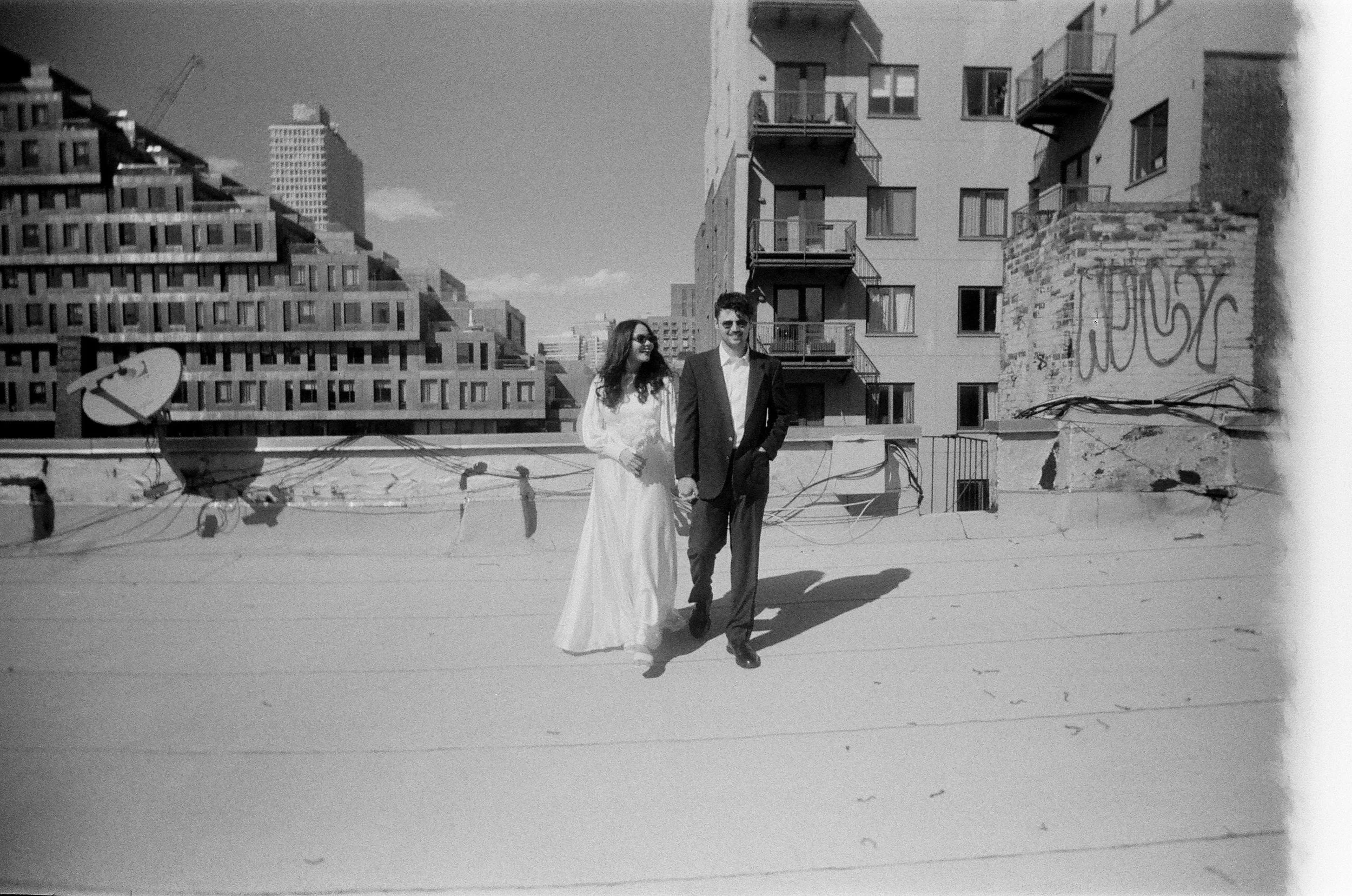 35mm-nyc-elopement-25251.JPG
