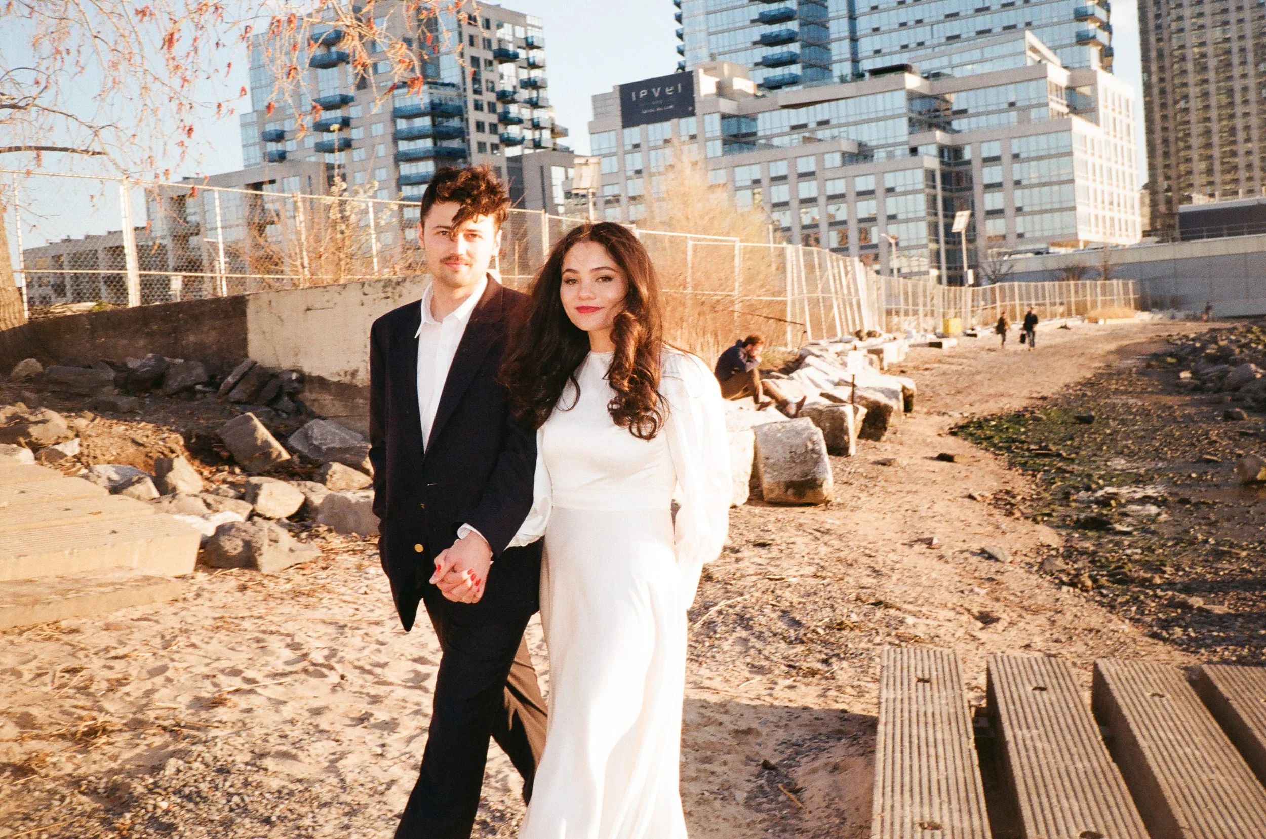 35mm-nyc-elopement-25281.JPG