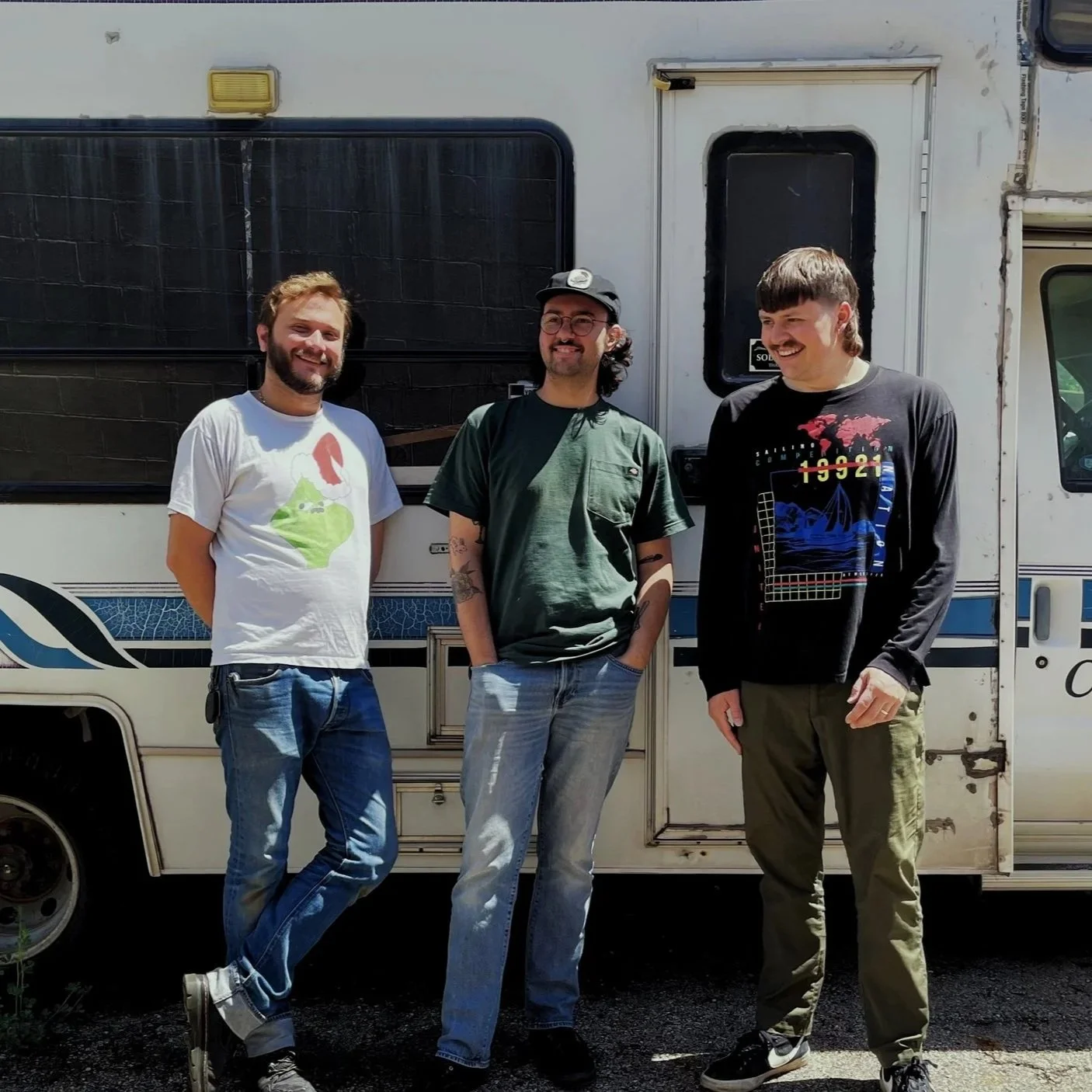 Ground Swell Bottles the Afterglow on New Single “Bug Spray”