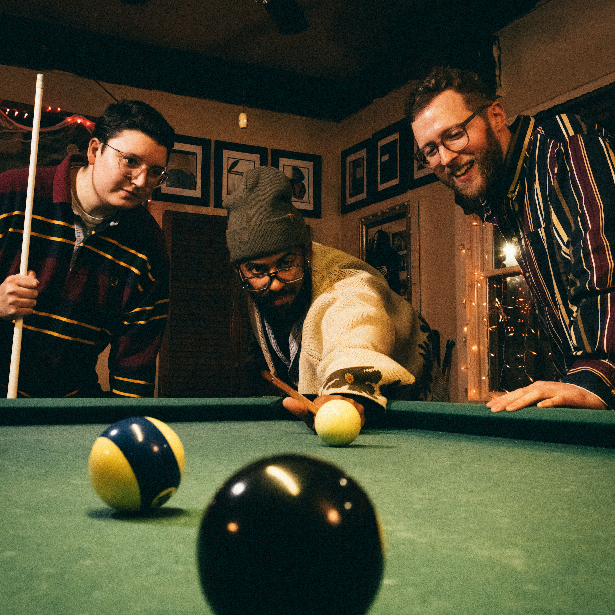Ten Years in the Blink of an Eye: Strawberry Blonde Share “Drown 2”