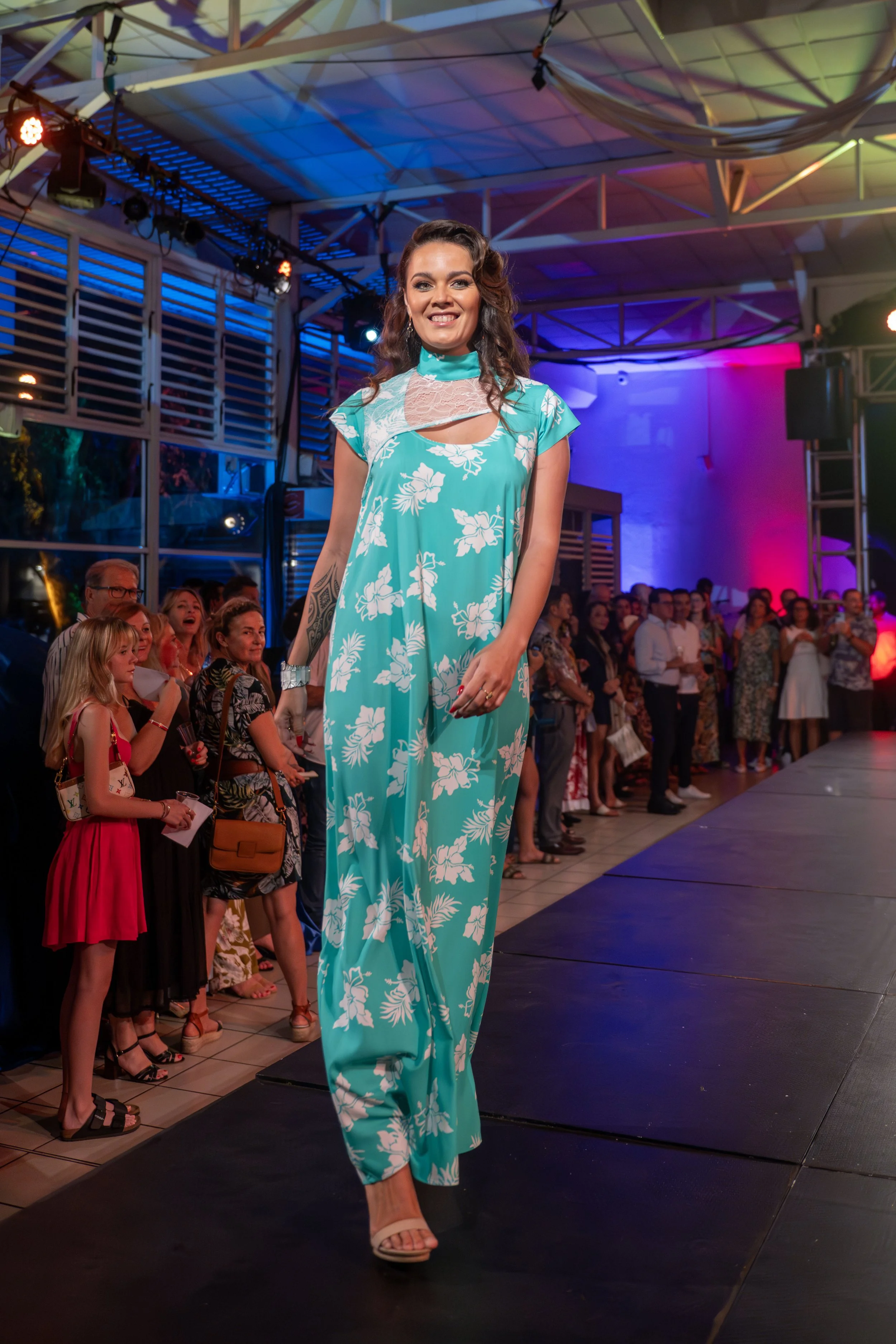 VOLKSWAGEN NIGHT NIPPON AUTO MOTO - TUIHEI 194.JPG