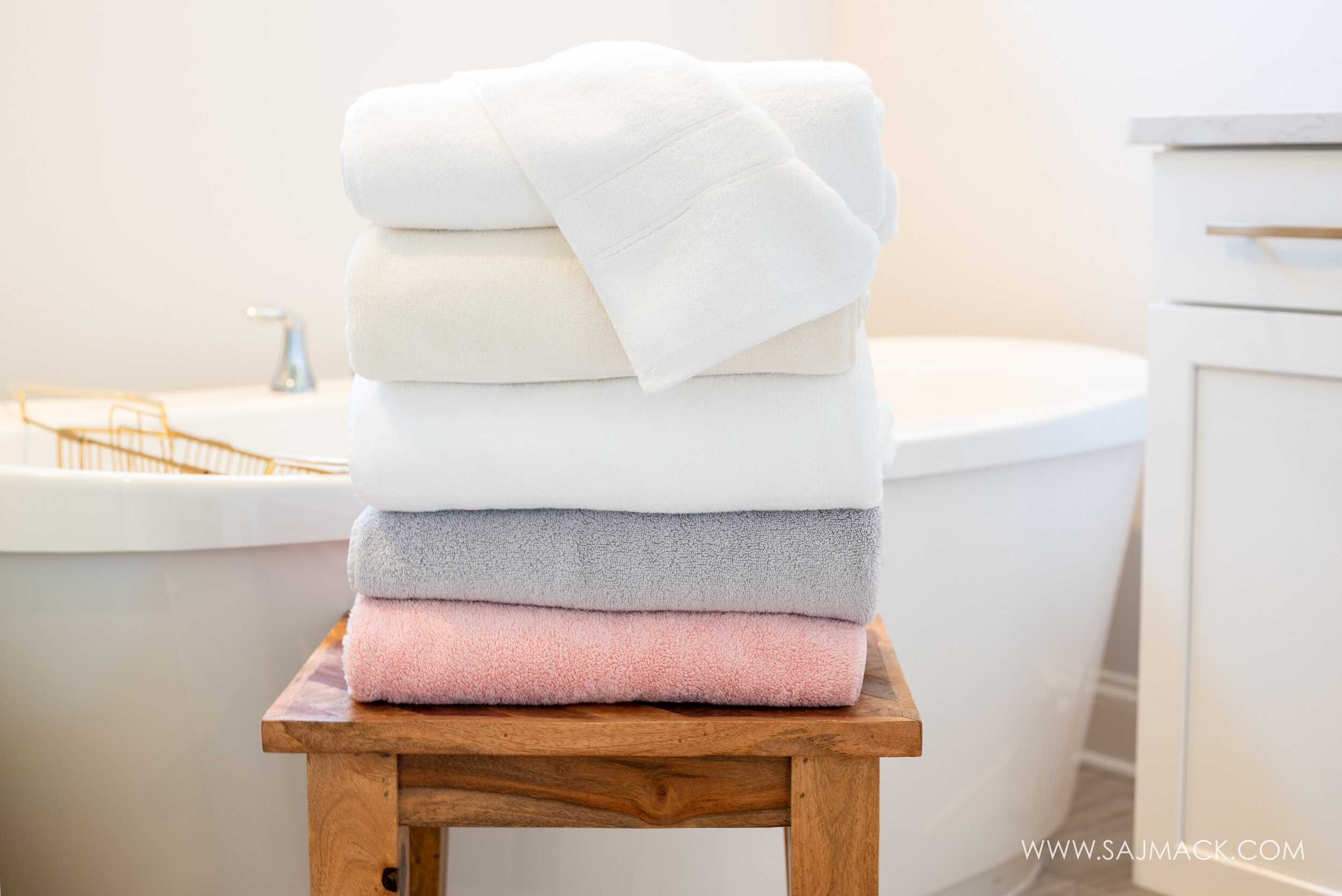 Plush Midi Bath Towel 30 x 90 – Plus Plush Towels