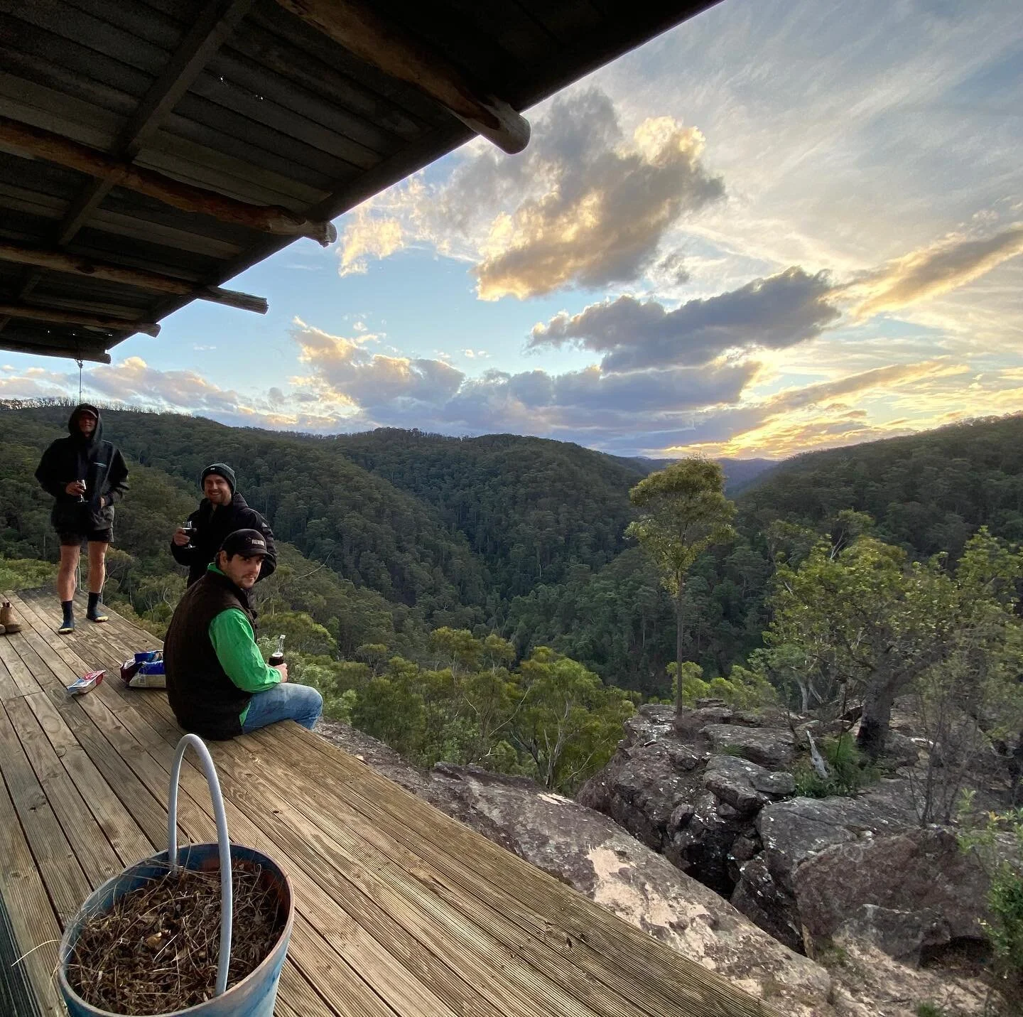 What a way to end the day 👌🏻
.
.
#plumbers #construction #adventure #camping #newbuild #view #landscape