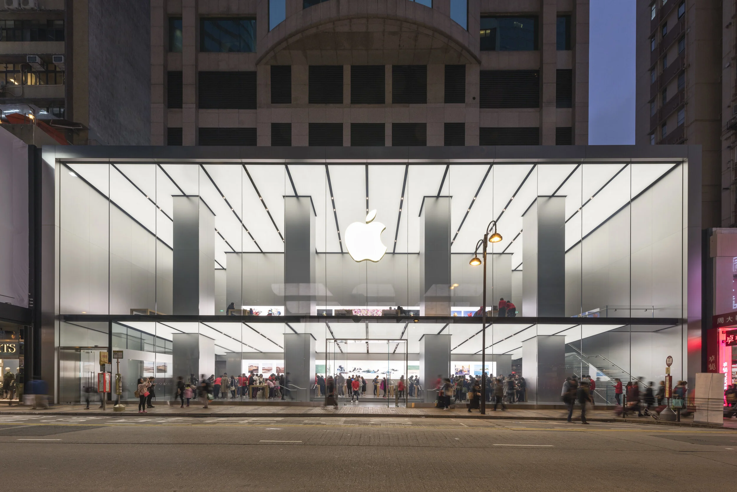 2014_FP580306_indesign.jpg