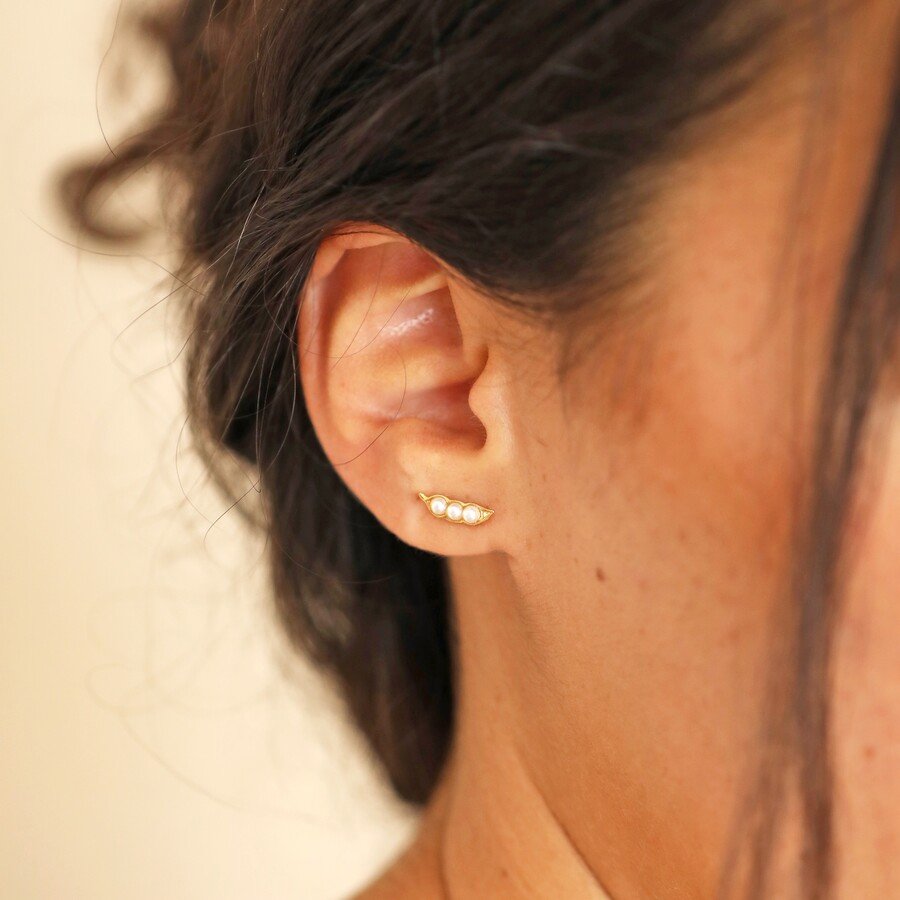 Pearl-Peas-in-A-Pod-Earrings2.jpg