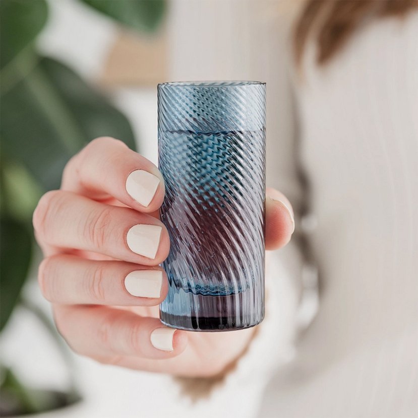 Twist-Coloured-Shot-Glasses---Set-of-4-3.jpg