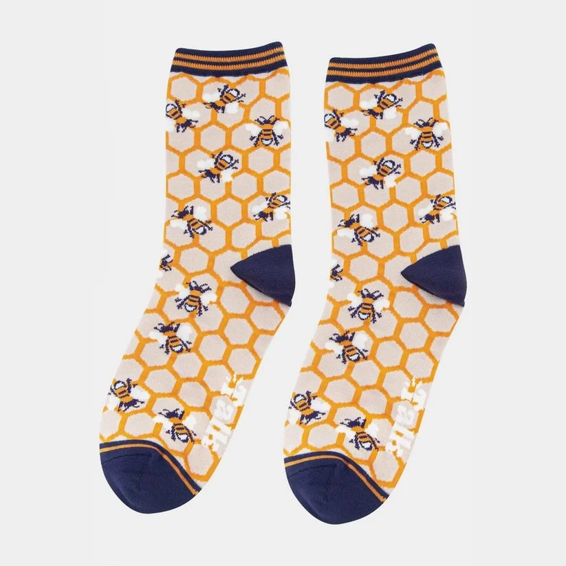 honeybee-socks2.jpg