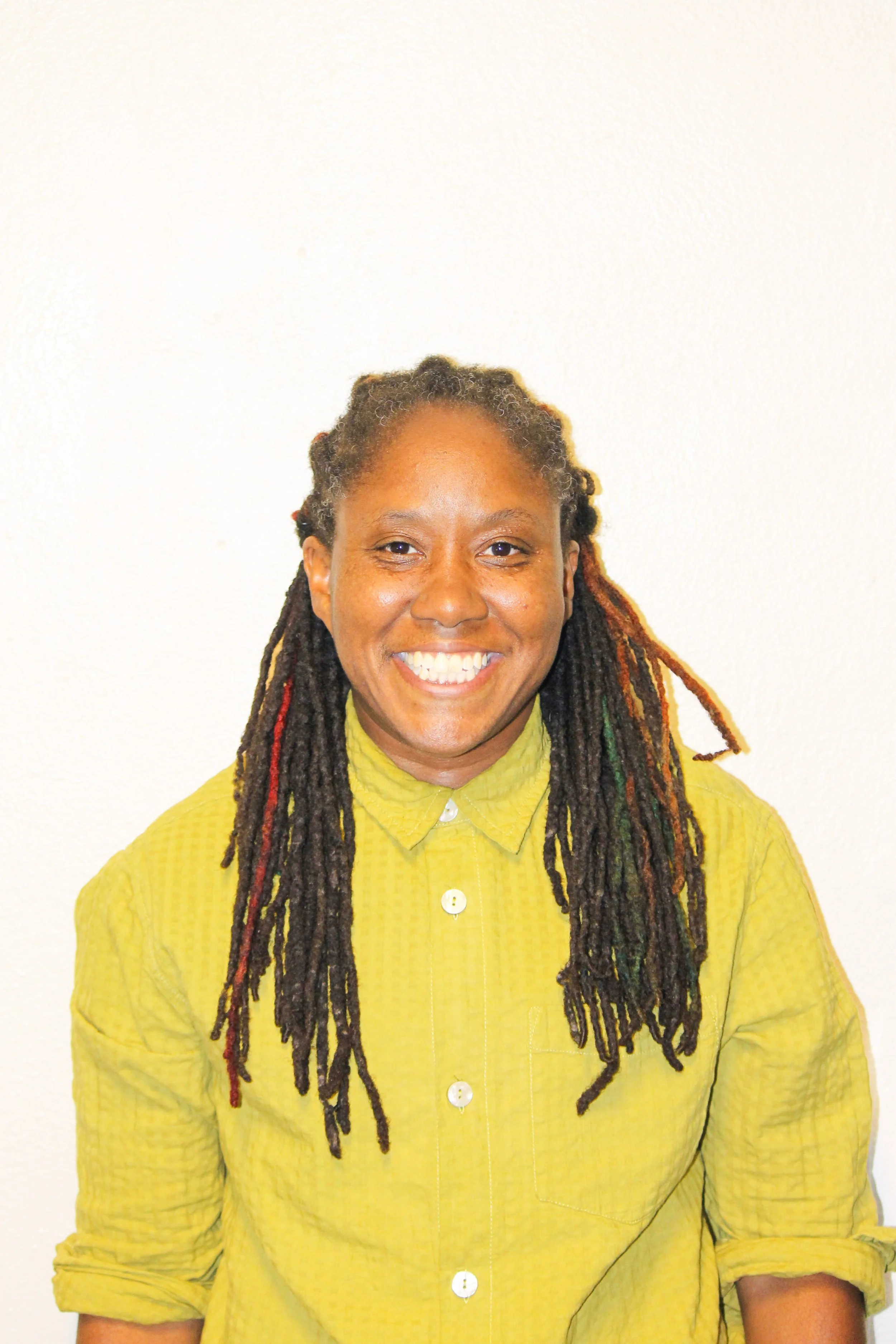 Black Queer Therapist in Pennsylvania 